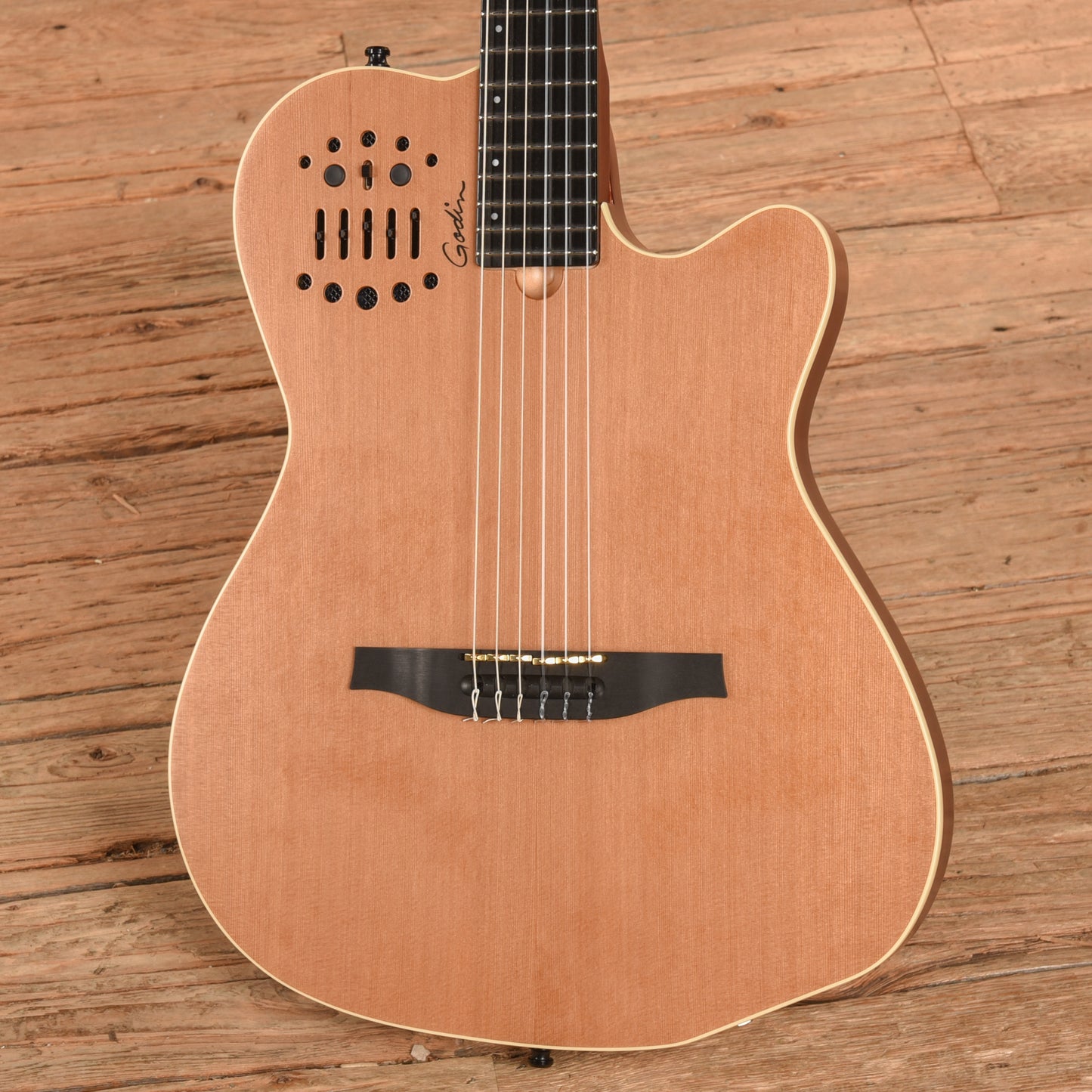 Godin ACS-SA Nylon Cedar Natural Electric Guitars / Solid Body