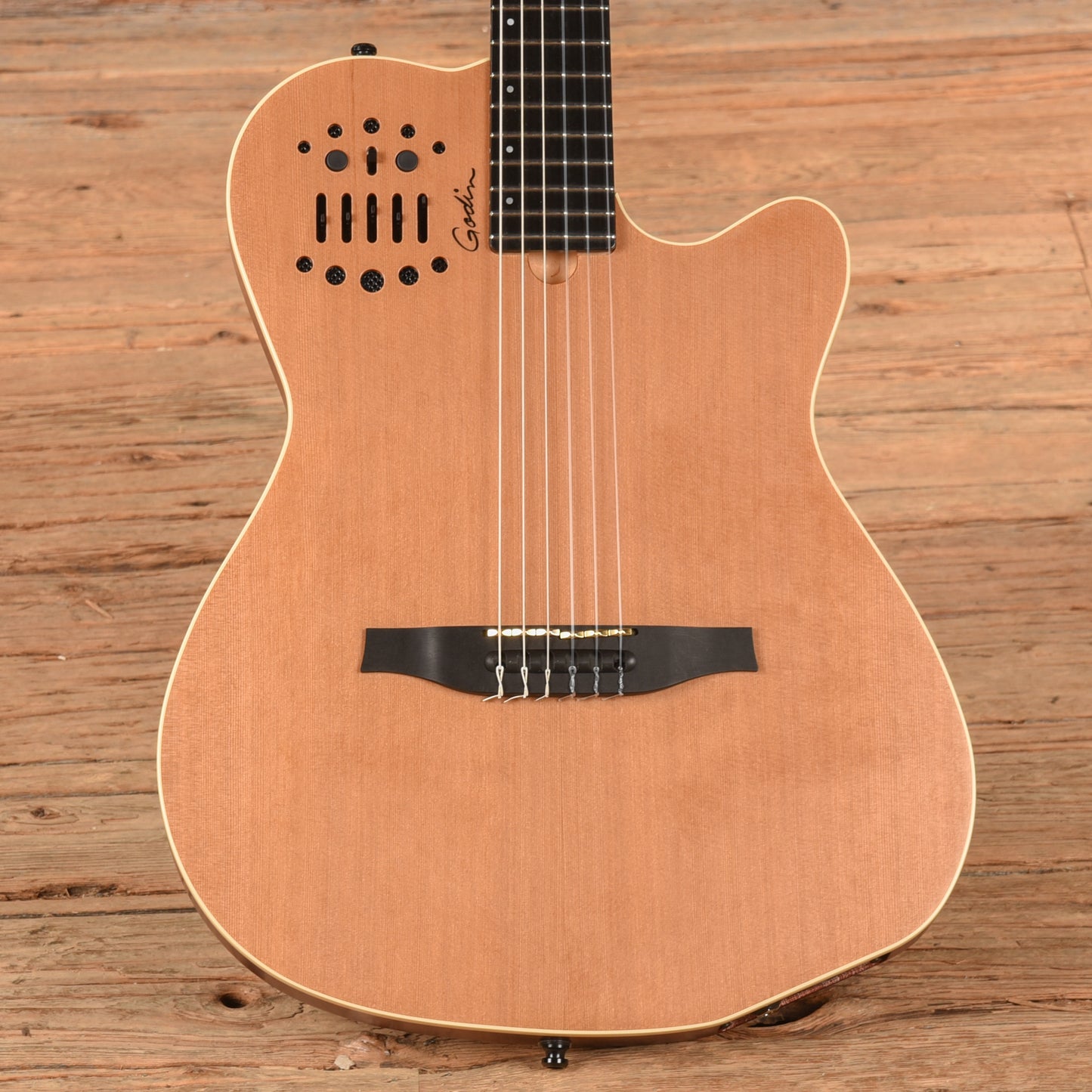 Godin ACS-SA Nylon Cedar Natural Electric Guitars / Solid Body
