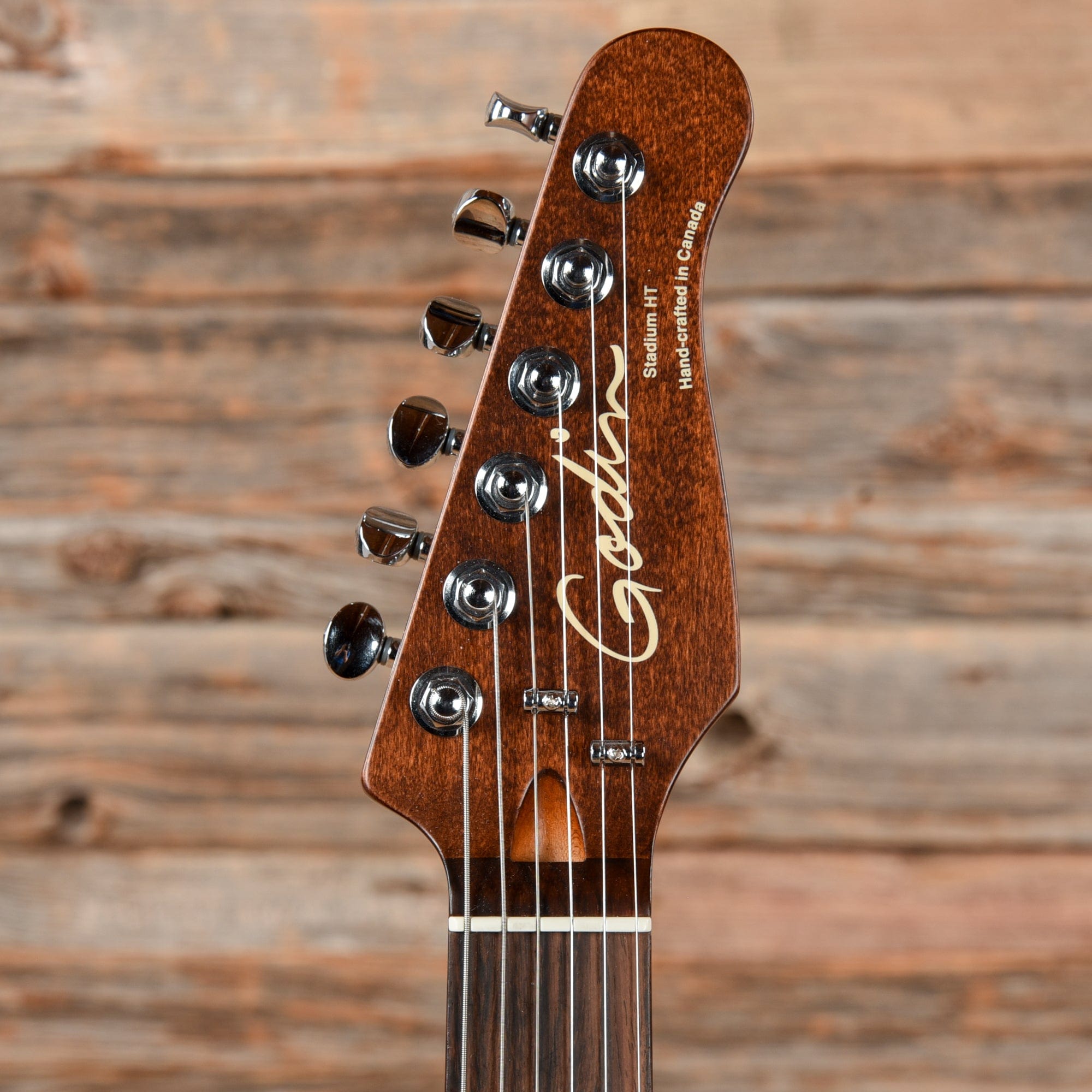 Godin Stadium HT White 2021 – Chicago Music Exchange