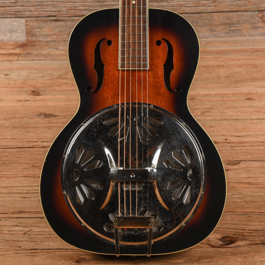 Gretsch G9220 Bobtail Round-Neck Acoustic Electric Sunburst Acoustic Guitars / Resonator