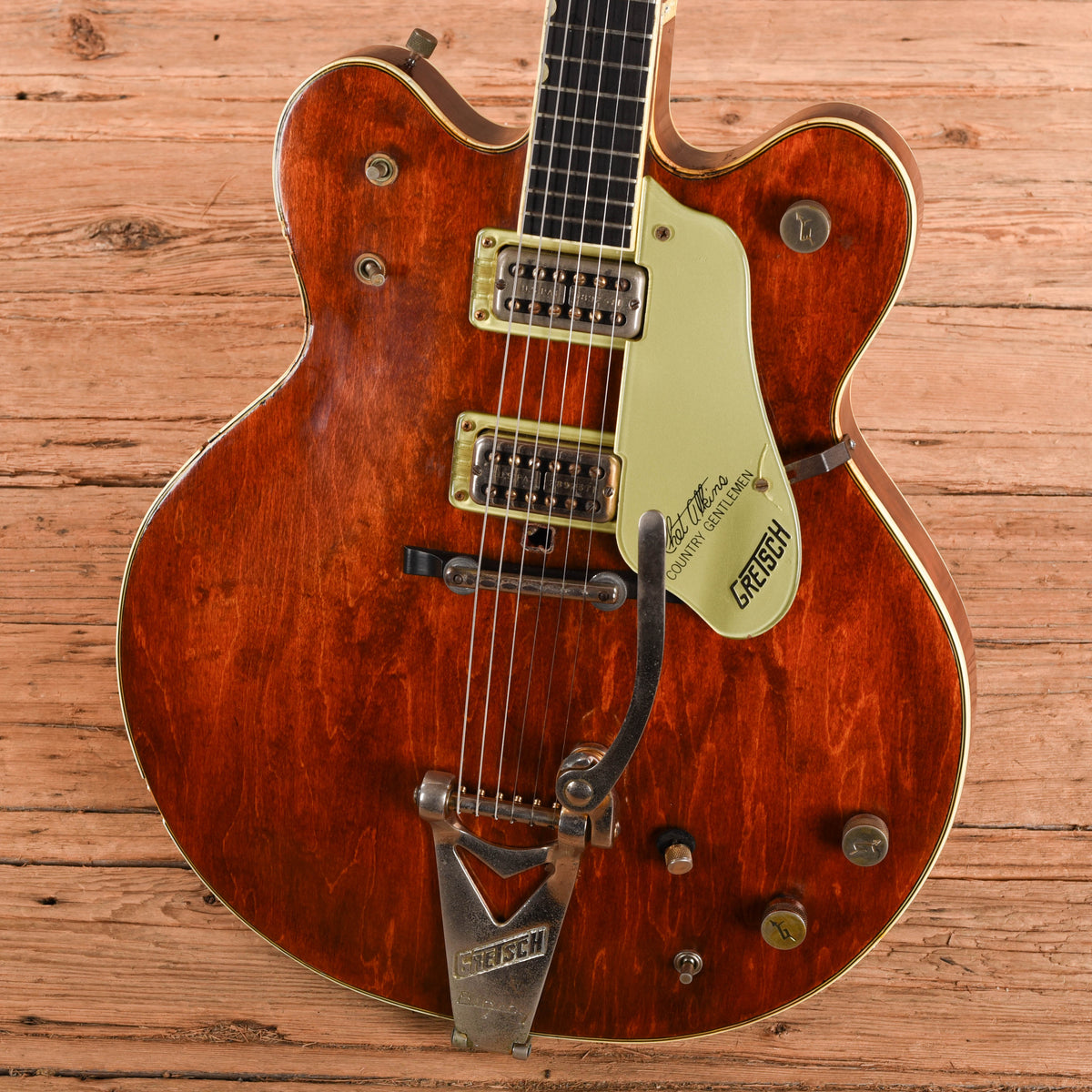 Gretsch 6122 Chet Atkins Country Gentleman Walnut 1966 Electric Guitars