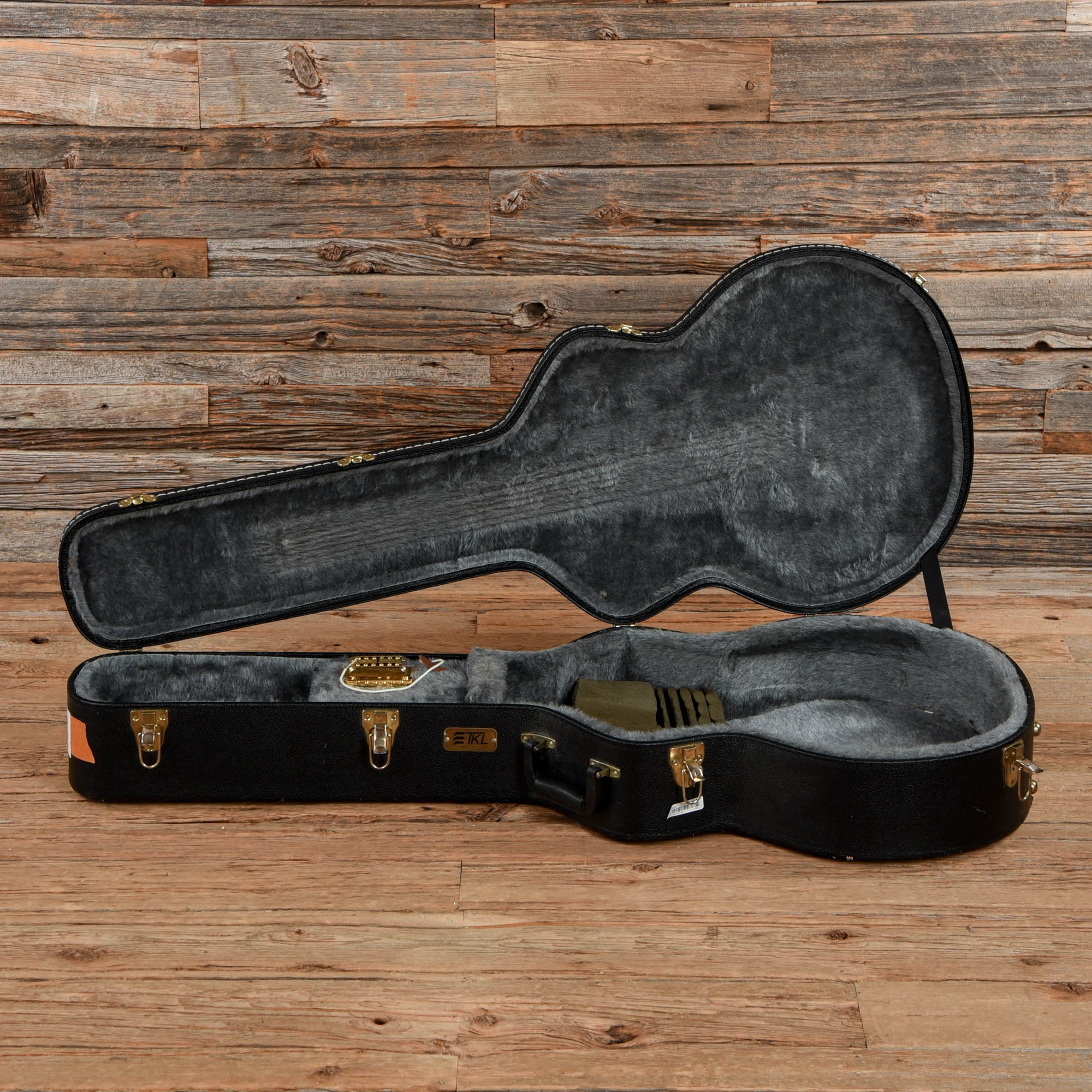 Gretsch 6122-62 Country Classic Walnut 1996 Electric Guitars / Hollow Body