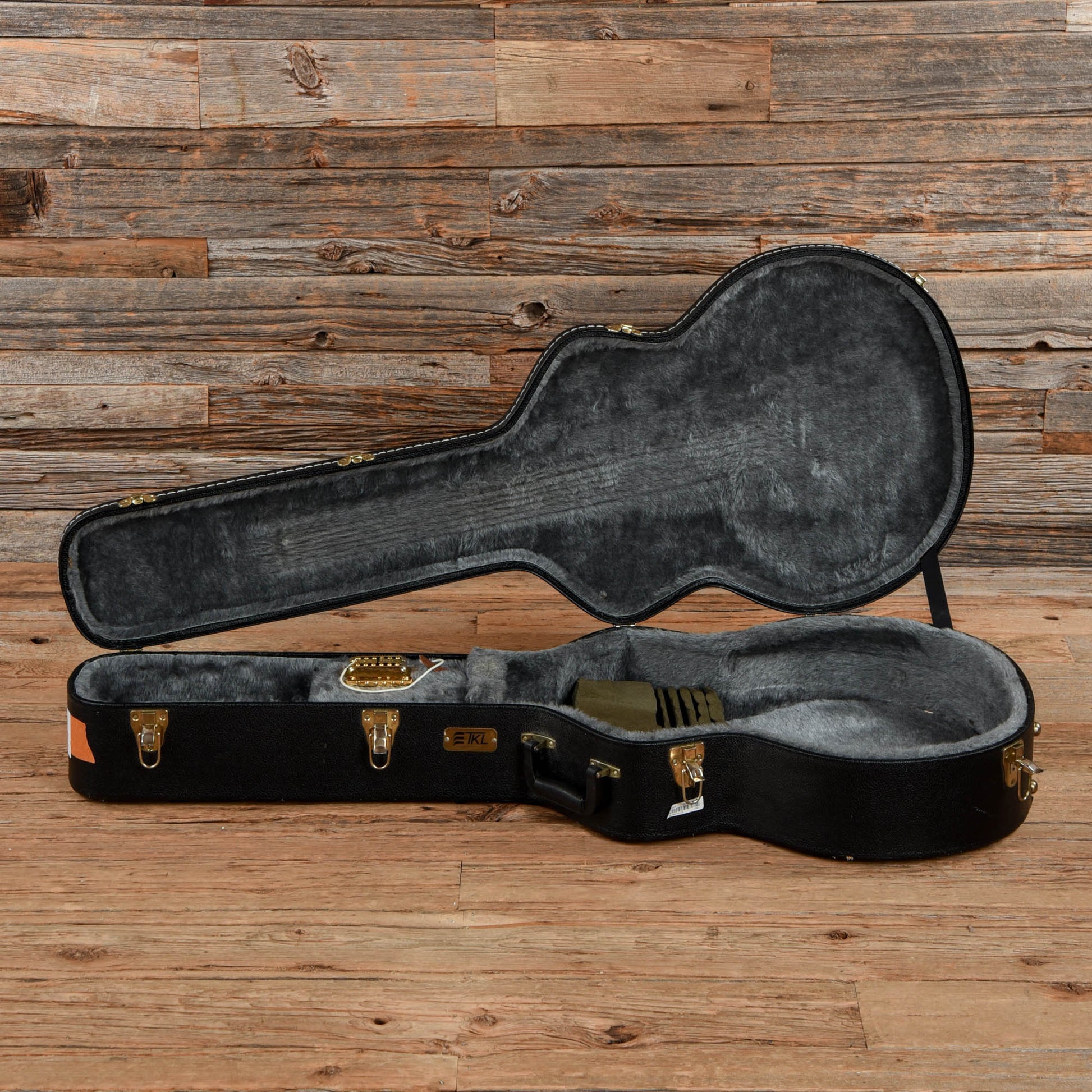 Gretsch 6122-62 Country Classic Walnut 1996 Electric Guitars / Hollow Body