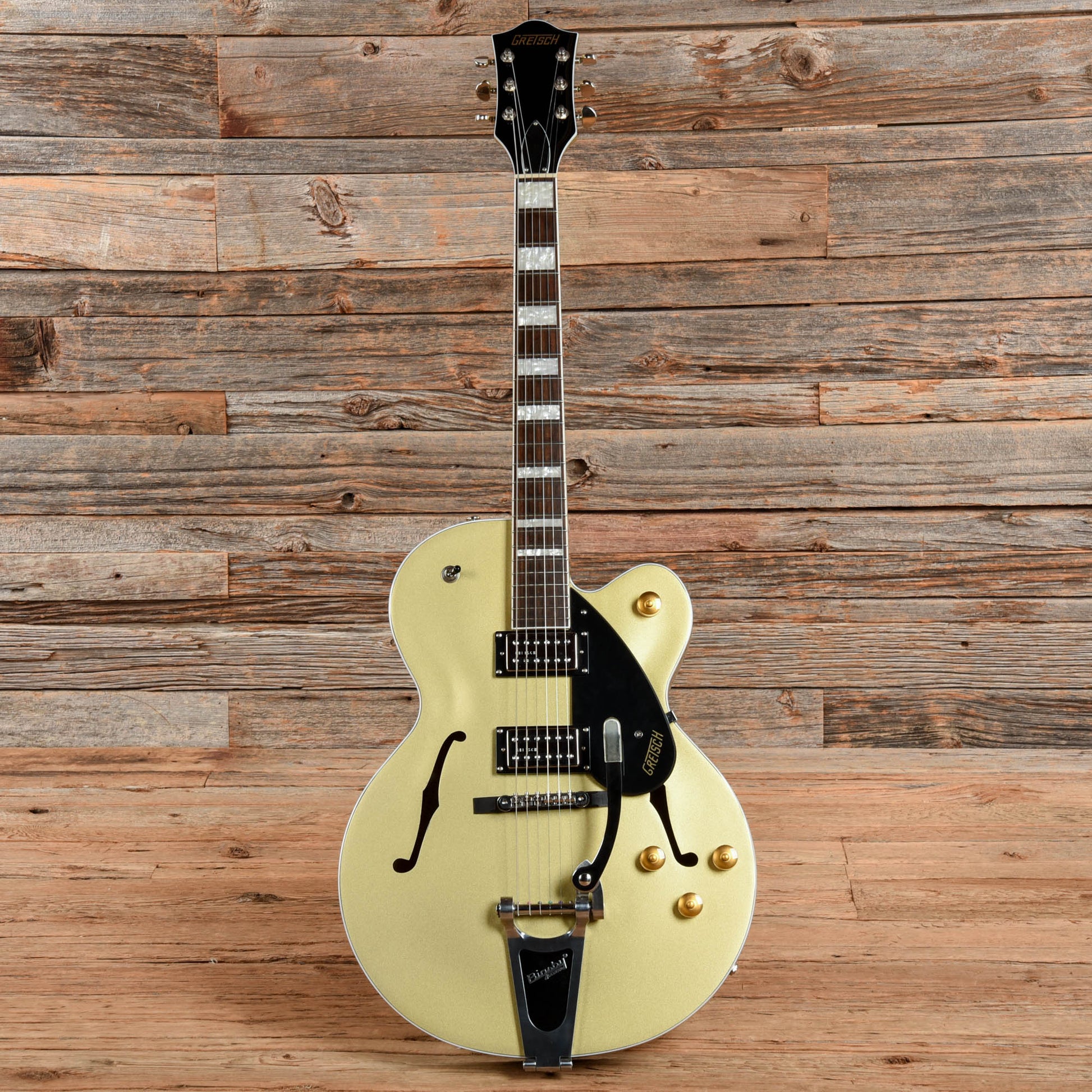 Gretsch G2420T Streamliner Hollow Body Golddust 2015 Electric Guitars / Hollow Body