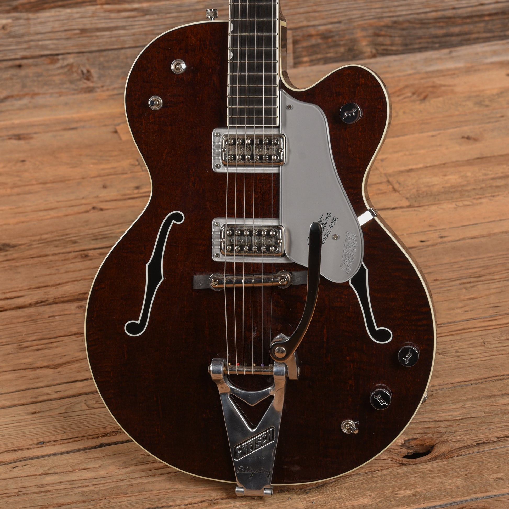 Gretsch G6119-1962FT Tennessee Rose Walnut 2011 Electric Guitars / Hollow Body