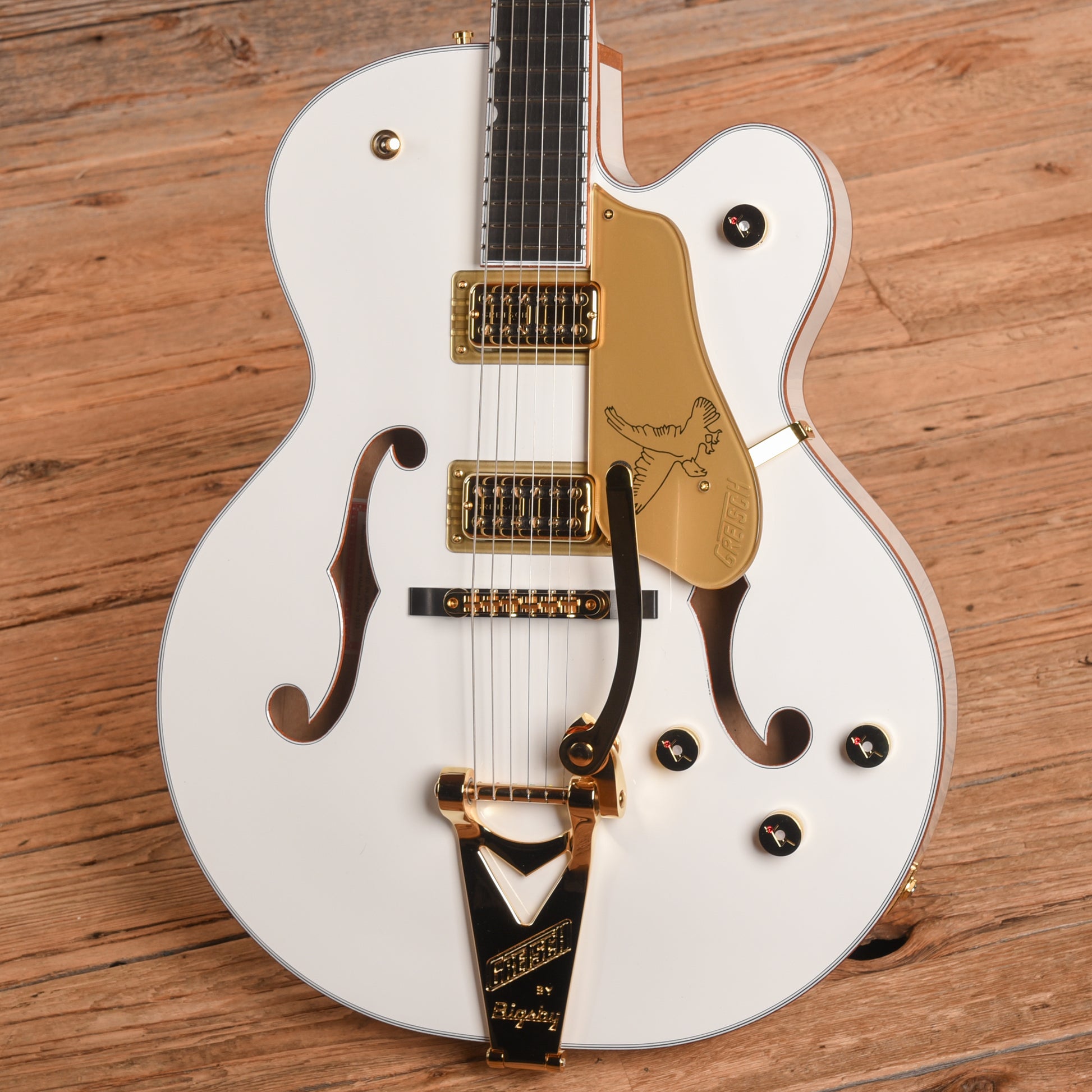 Gretsch Professional Falcon White 2025 Electric Guitars / Hollow Body