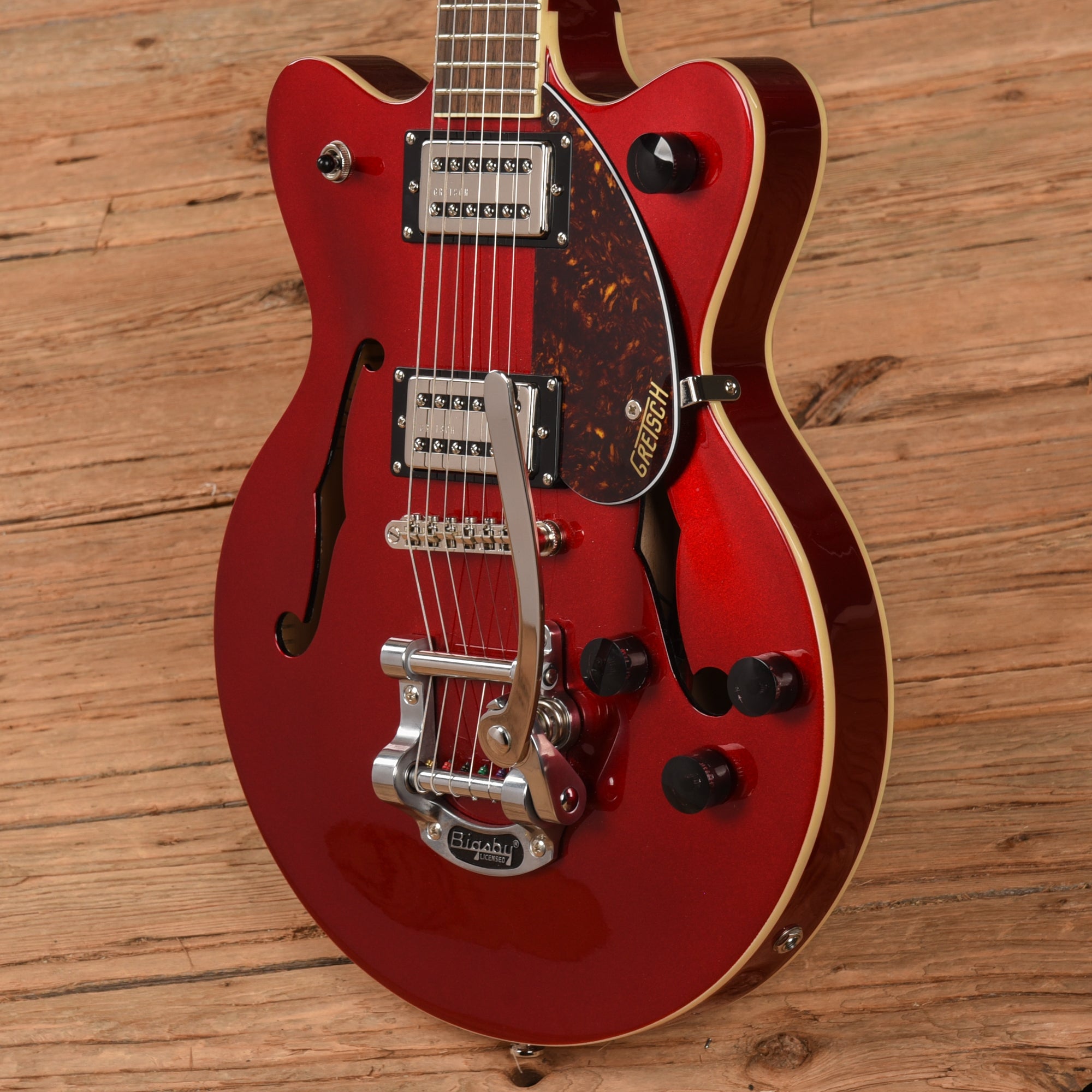 Gretsch G2657T Streamliner Center Block Jr. Double Cut with Bigsby Candy Apple Red 2021 Electric Guitars / Semi-Hollow