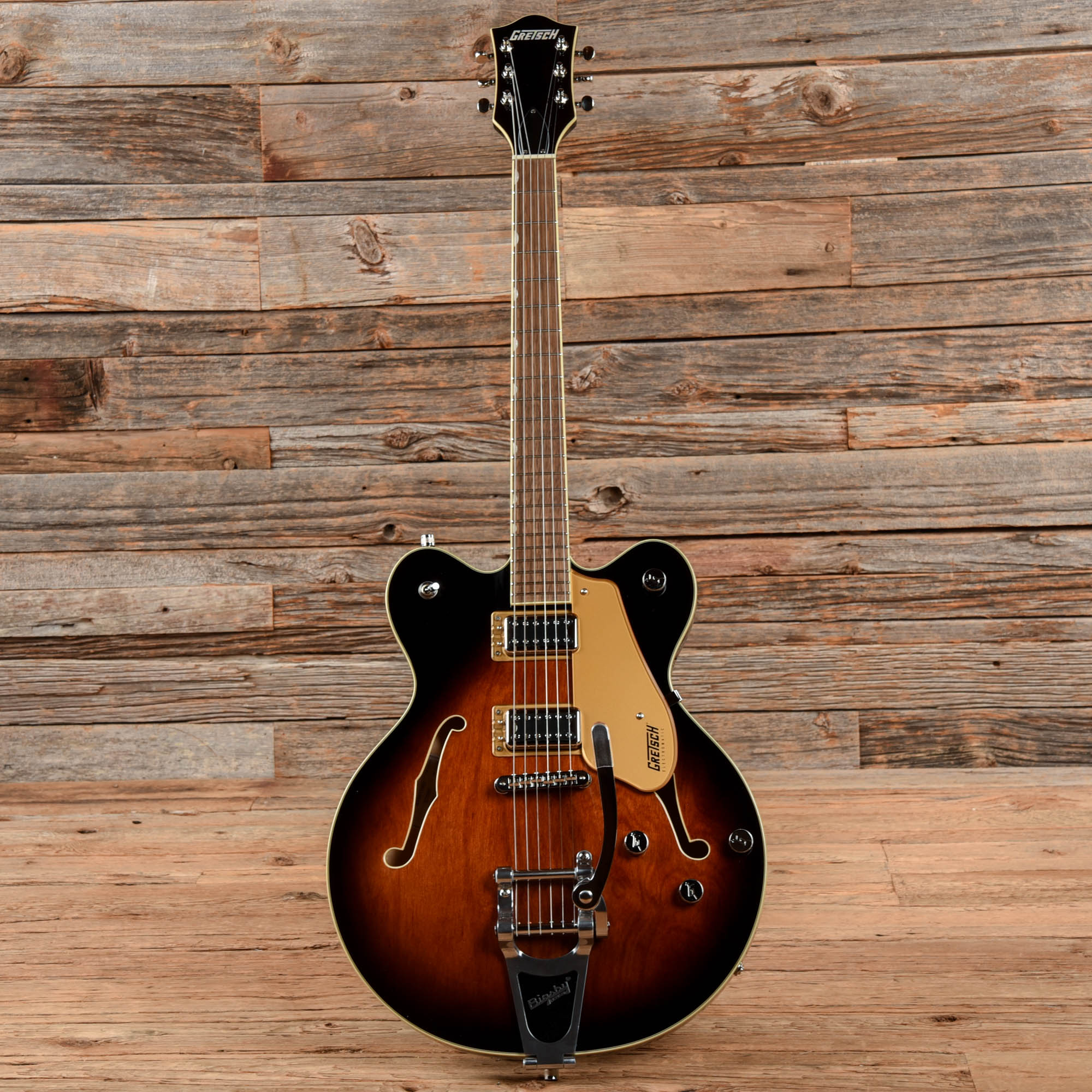 Gretsch G5622T Electromatic Center Block Double Cutaway with Bigsby Sunburst 2021 Electric Guitars / Semi-Hollow