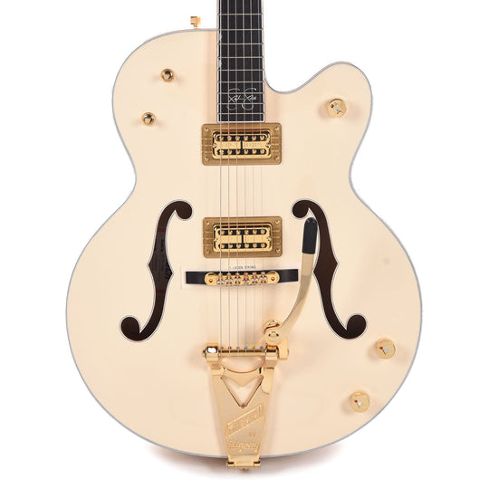 Gretsch G6136-1958 Stephen Stills Signature White Falcon with Bigsby Aged White Electric Guitars / Semi-Hollow