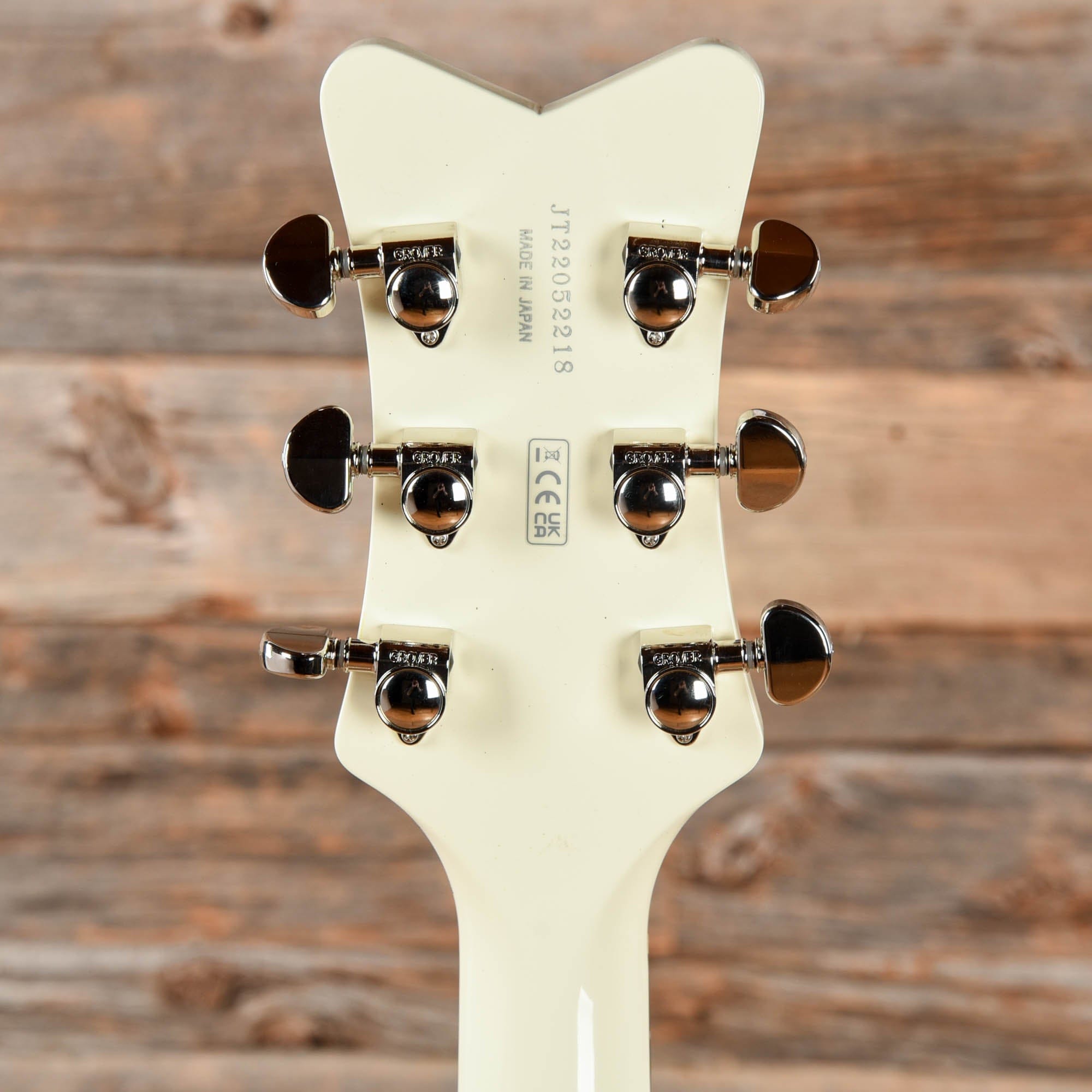 Gretsch G6636T-RF White Electric Guitars / Semi-Hollow