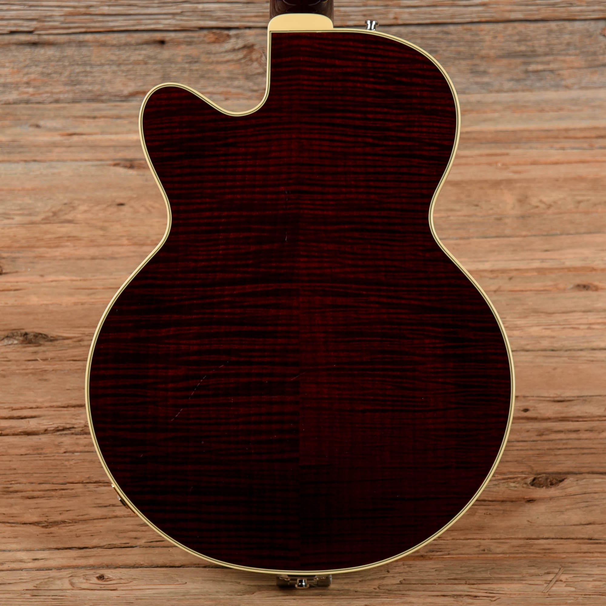 Gretsch G6659TFM Players Edition Broadkaster Jr Walnut Electric Guitars / Semi-Hollow