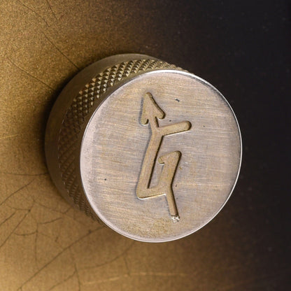 Gretsch Custom Shop G6199-CB Caddy Bo Baritone Super Heavy Relic Super Aged Silverburst Master Built by Chad Henrichsen Electric Guitars / Solid Body