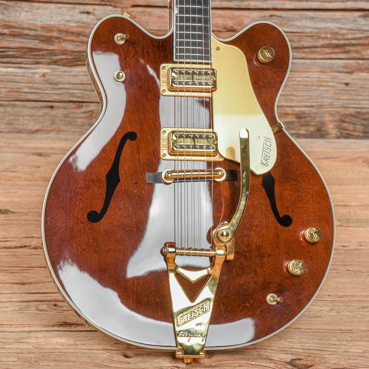 Gretsch G6122-1962 Country Classic Walnut 2005 Electric Guitars / Solid Body