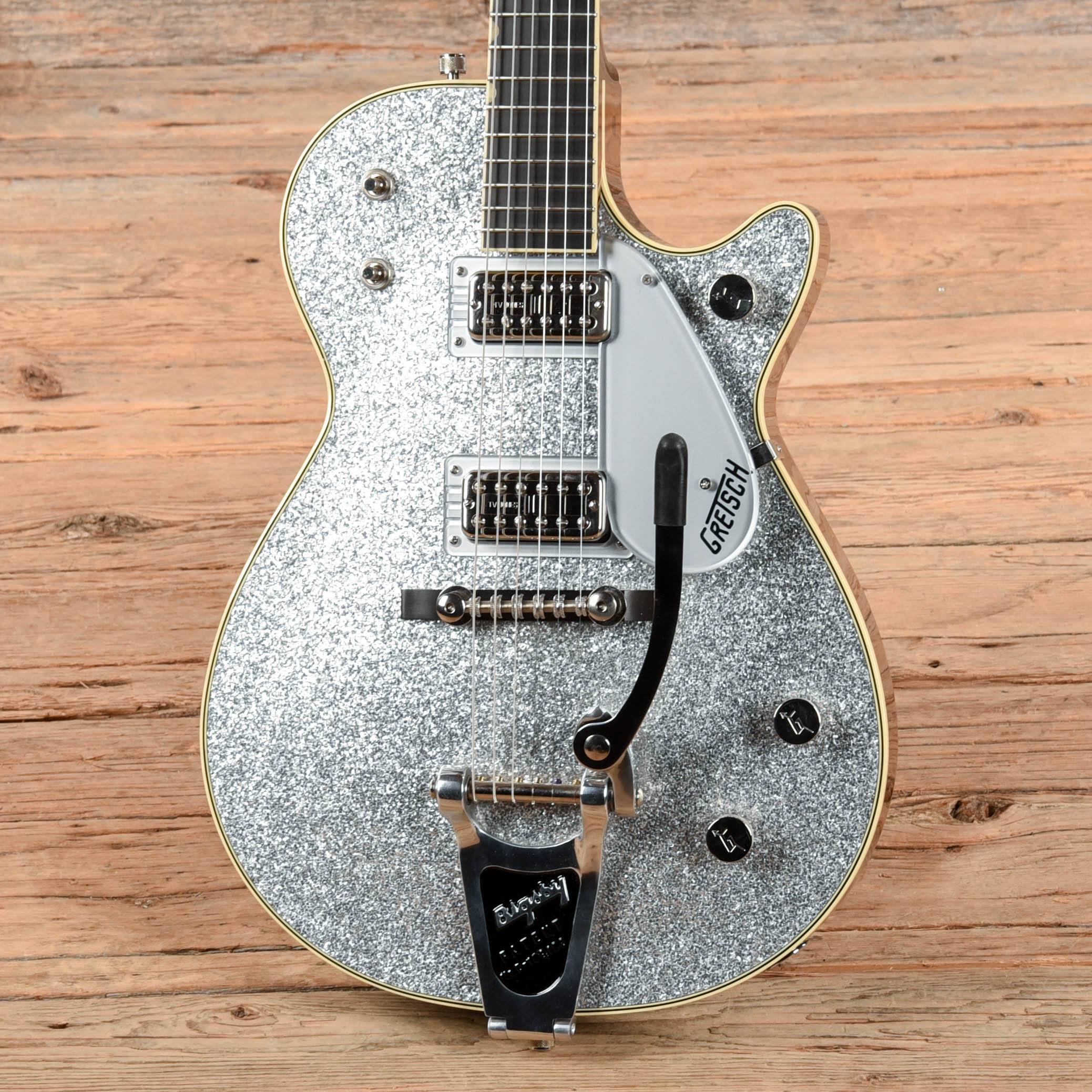 Gretsch G6129T-59 Vintage Select '59 Silver Jet with Bigsby Sparkle 2019 Electric Guitars / Solid Body