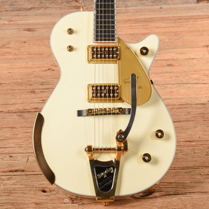 Gretsch G6134T-58 Vintage Select Penguin White 2021 Electric Guitars / Solid Body