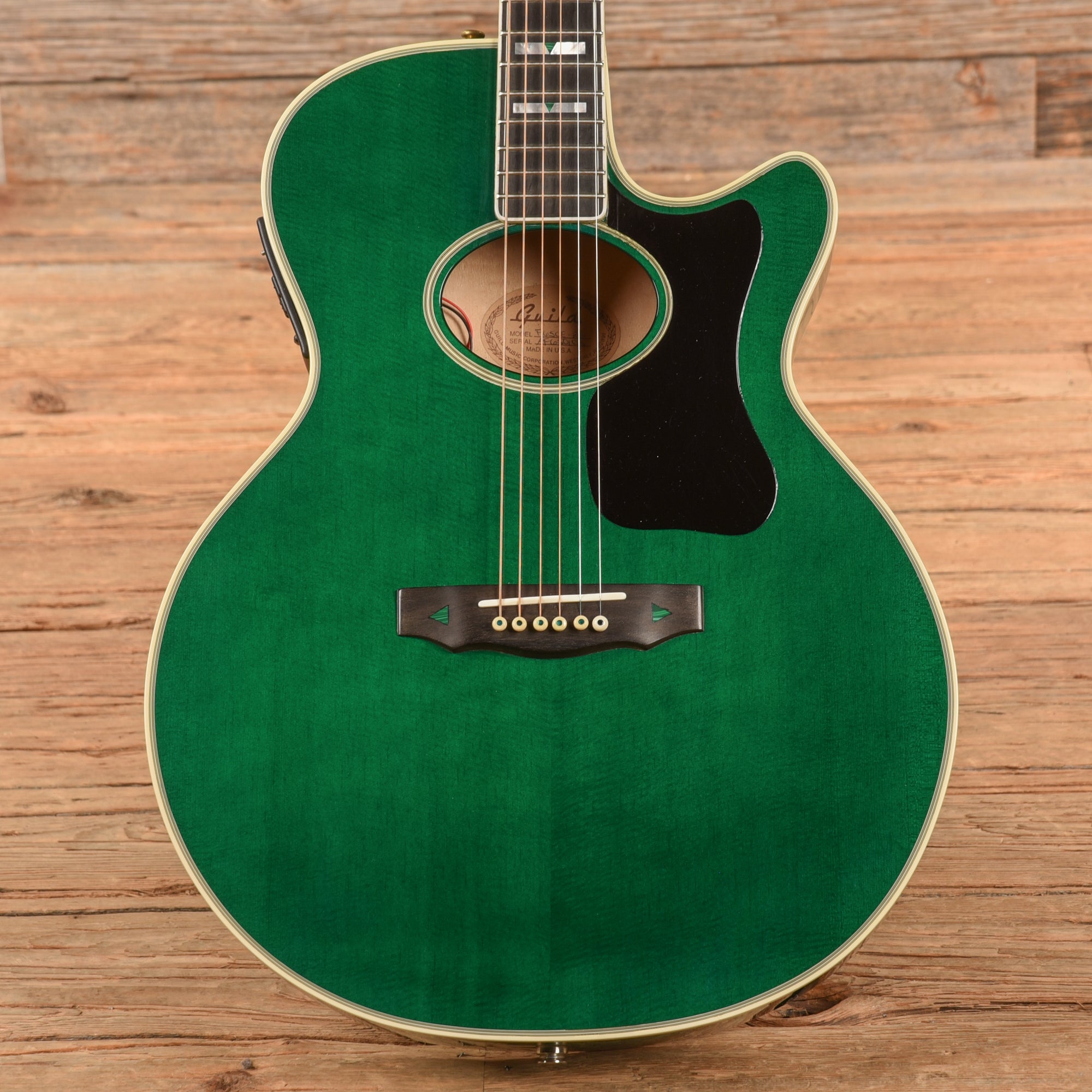 Guild F65CE Transparent Emerald Green Acoustic Guitars / Built-in Electronics
