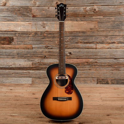 Guild Westerly M-240E Troubadour Vintage Sunburst Satin Acoustic Guitars / Concert