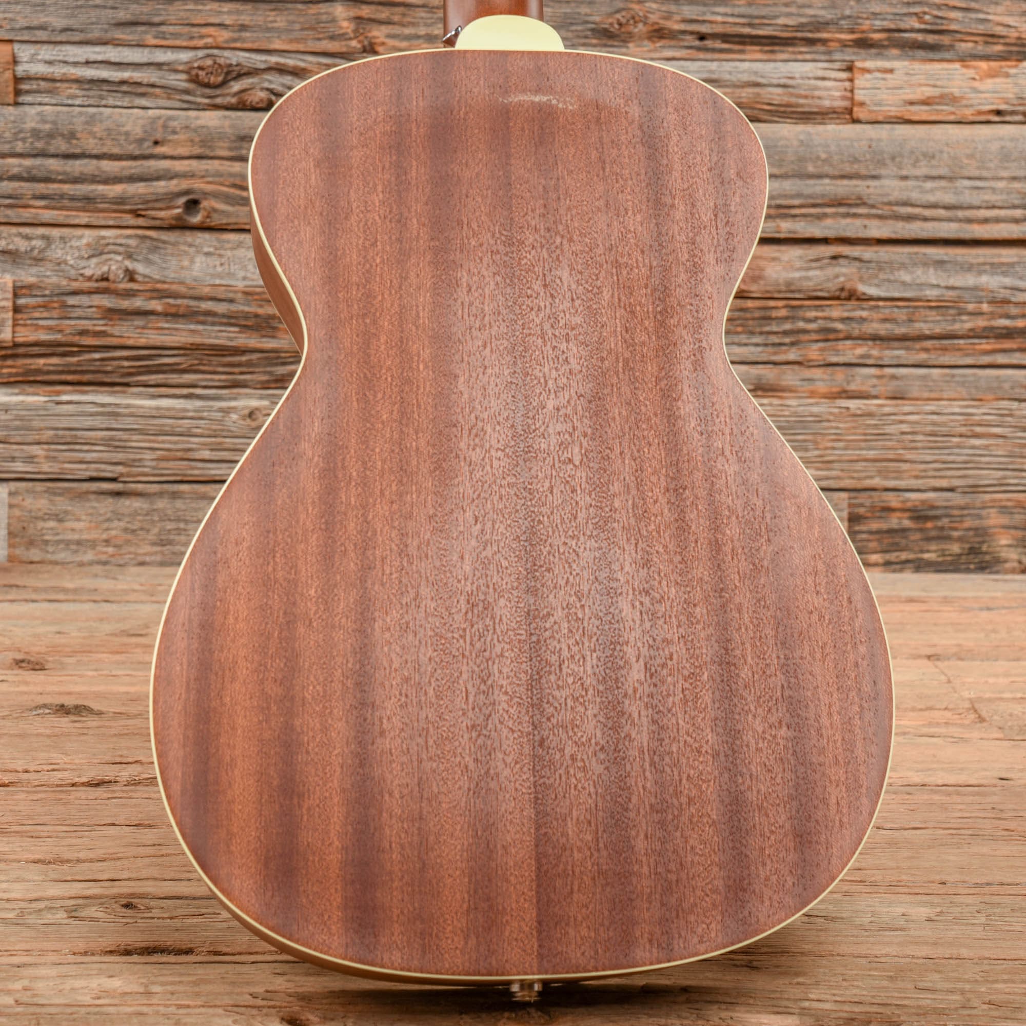 Guild Westerly M-240E Troubadour Vintage Sunburst Satin Acoustic Guitars / Concert