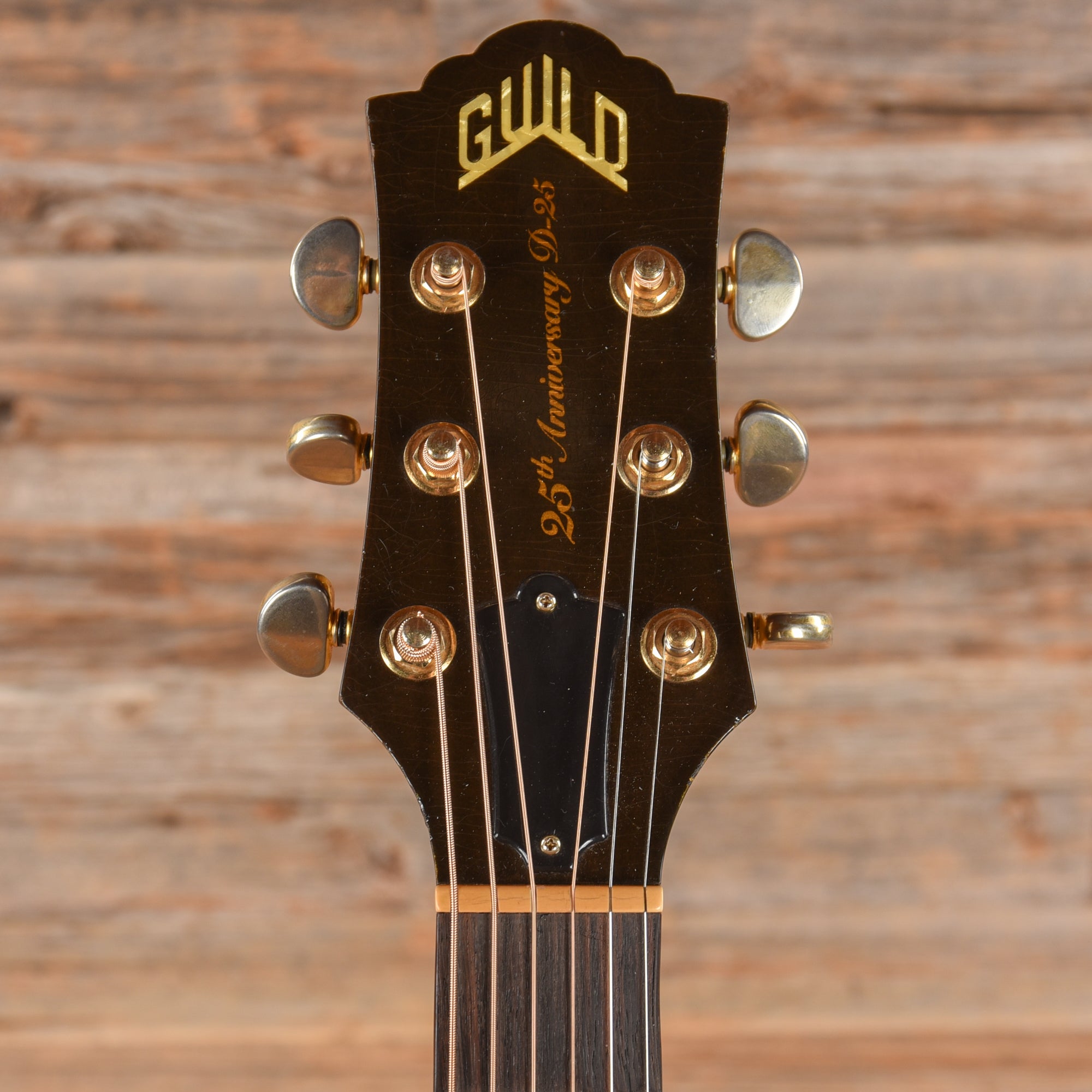 Guild 25th Anniversary D25 NT Natural Acoustic Guitars / Dreadnought