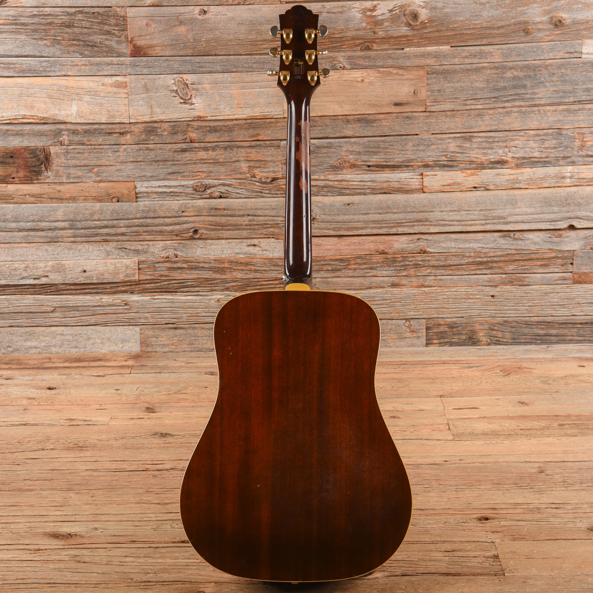 Guild 25th Anniversary D25 NT Natural Acoustic Guitars / Dreadnought