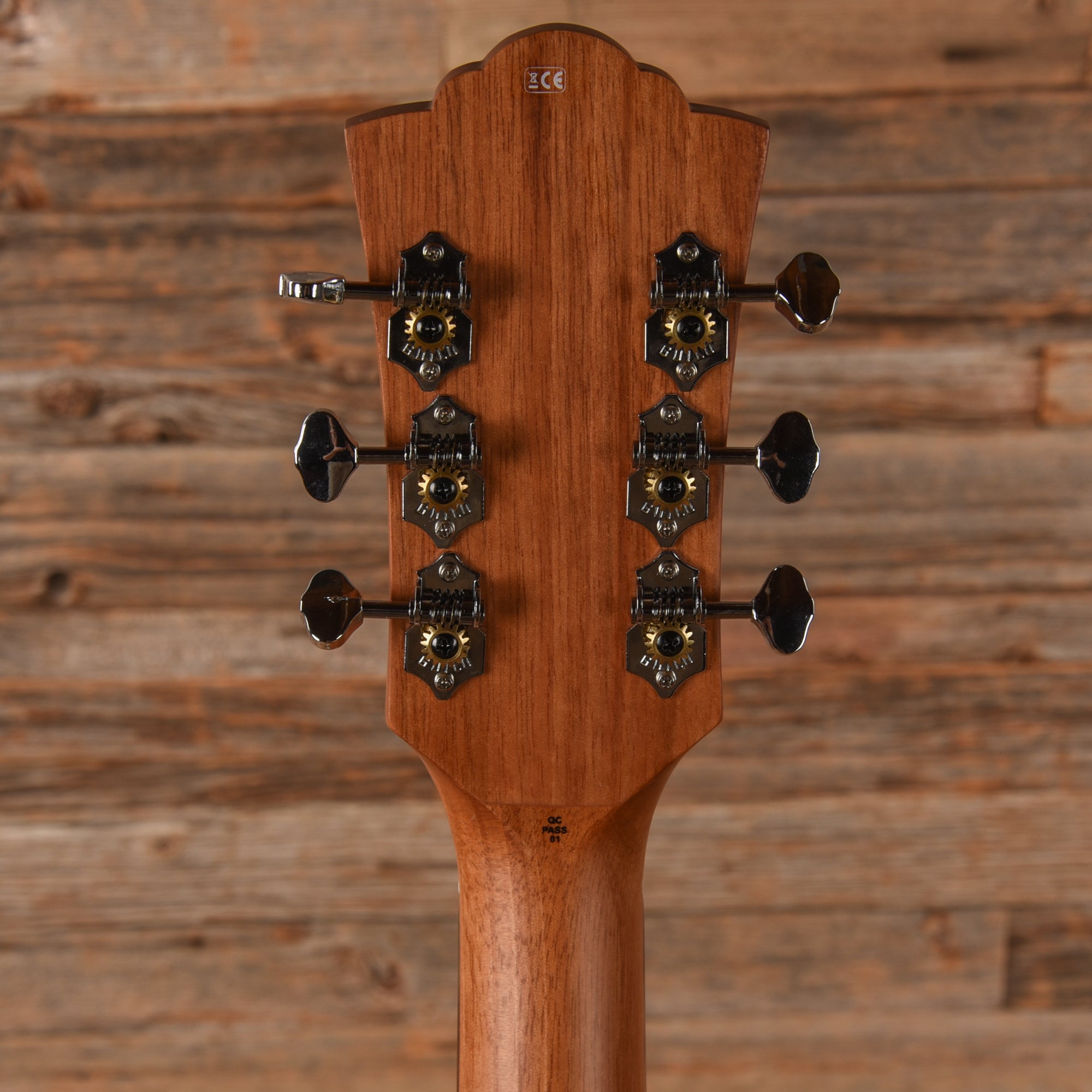 Guild D-240E Natural Acoustic Guitars / Dreadnought