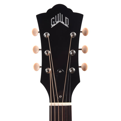 Guild USA D-40 Standard Dreadnought Natural Acoustic Guitars / Dreadnought