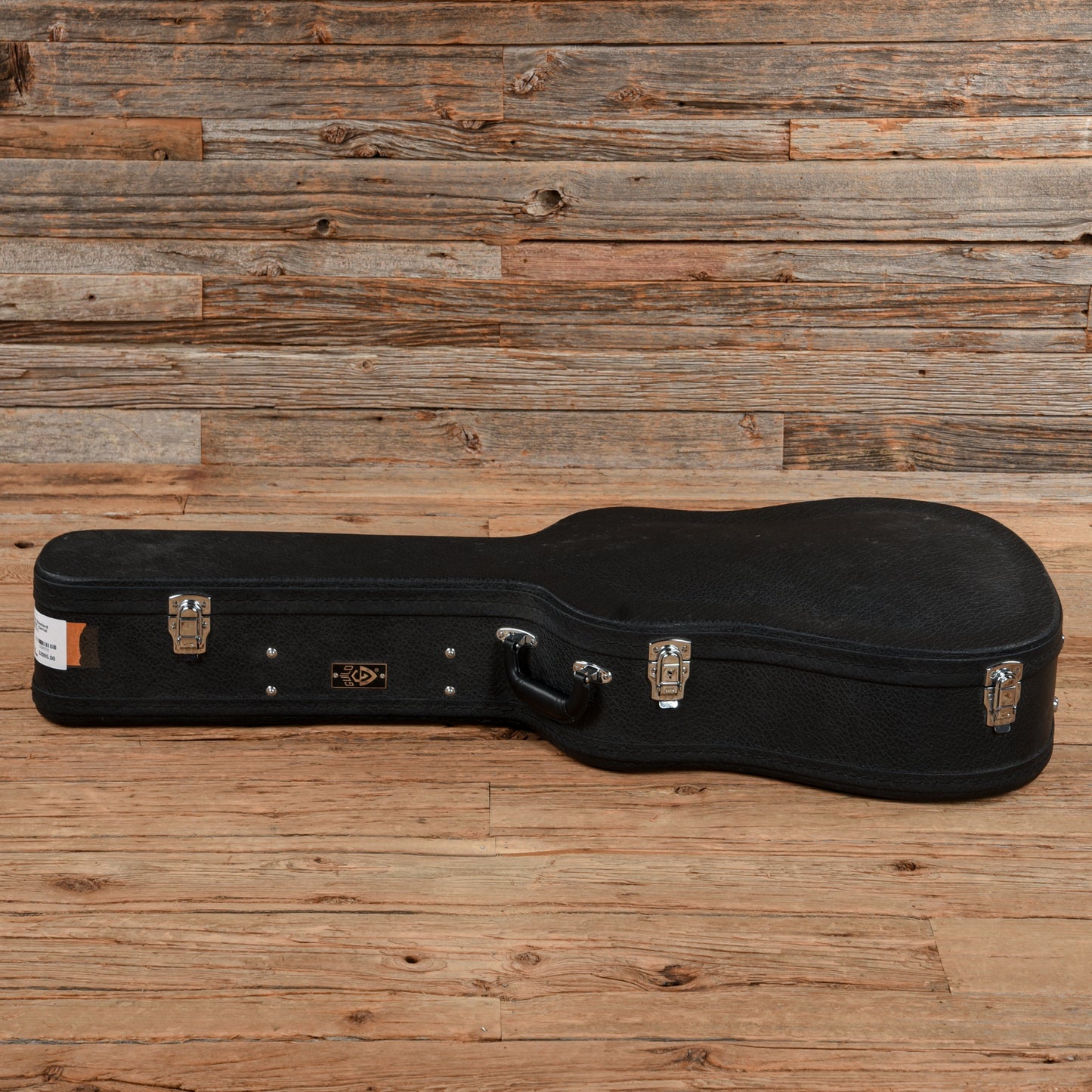 Guild USA D-40 Standard Natural Acoustic Guitars / Dreadnought