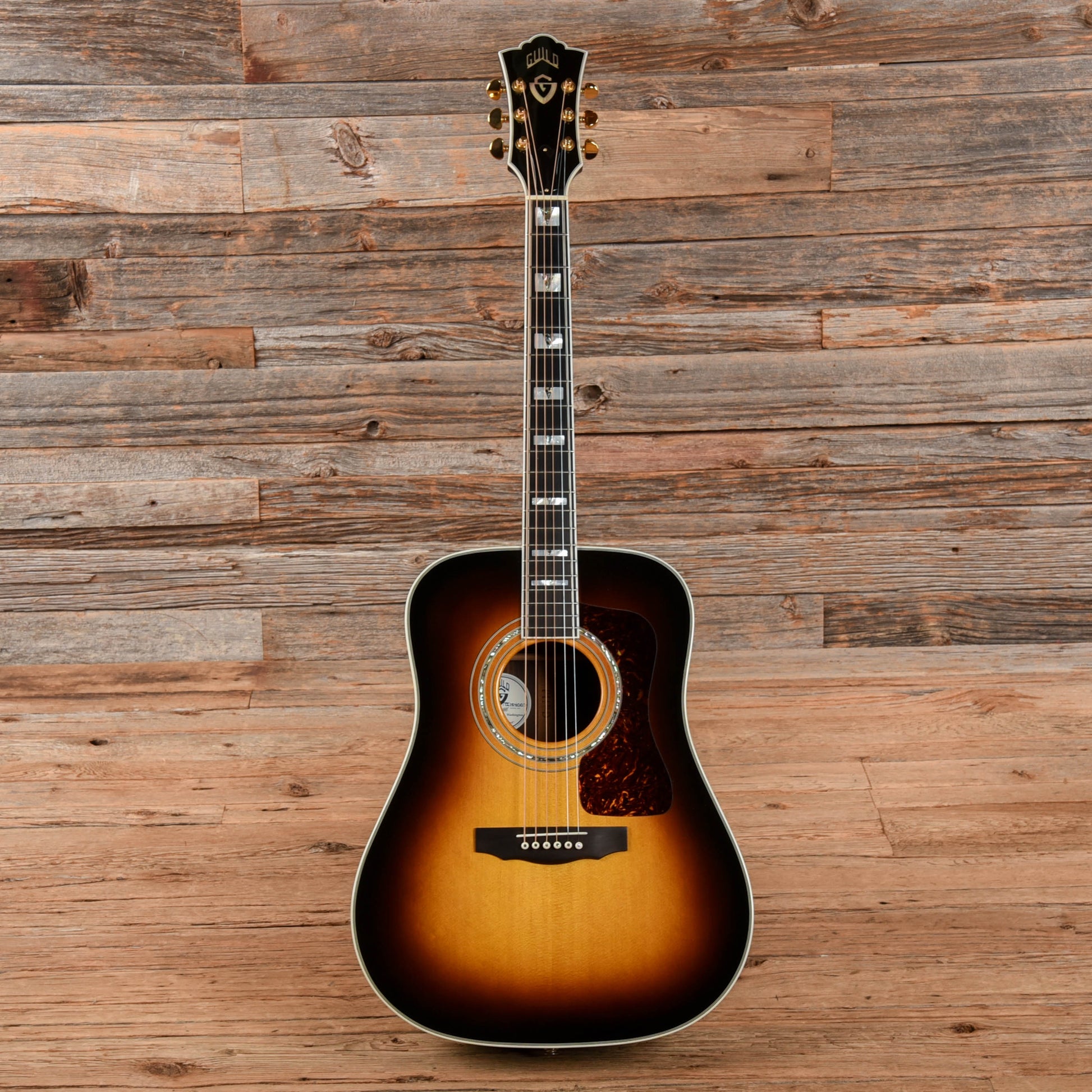 Guild USA D-55 Sunburst 2005 Acoustic Guitars / Dreadnought