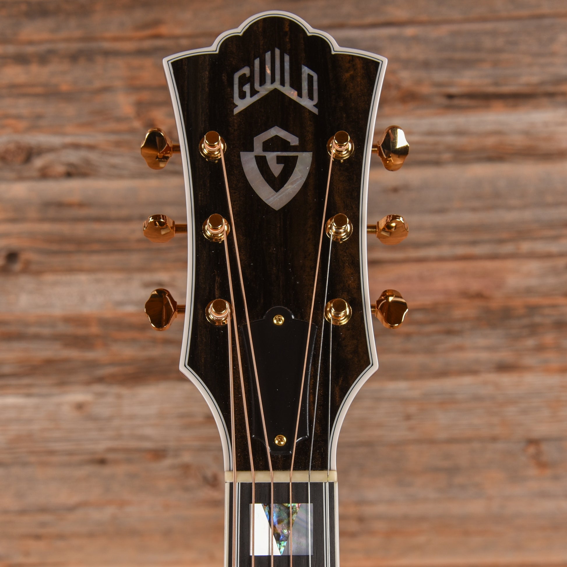 Guild USA D-55E Sunburst 2024 Acoustic Guitars / Dreadnought