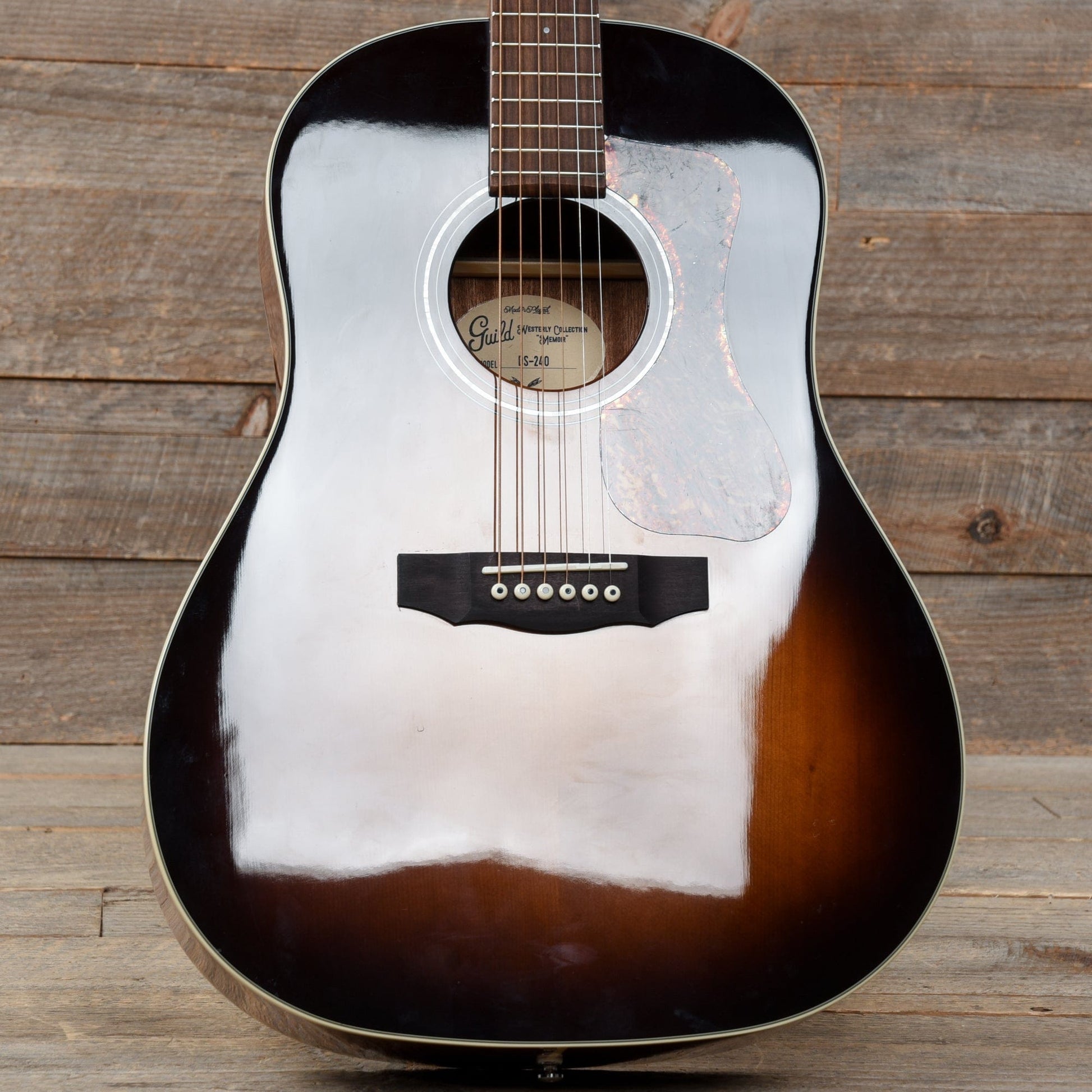 Guild Westerly DS-240 Memoir Dreadnought Slope Shoulder Vintage Sunburst Acoustic Guitars / Dreadnought