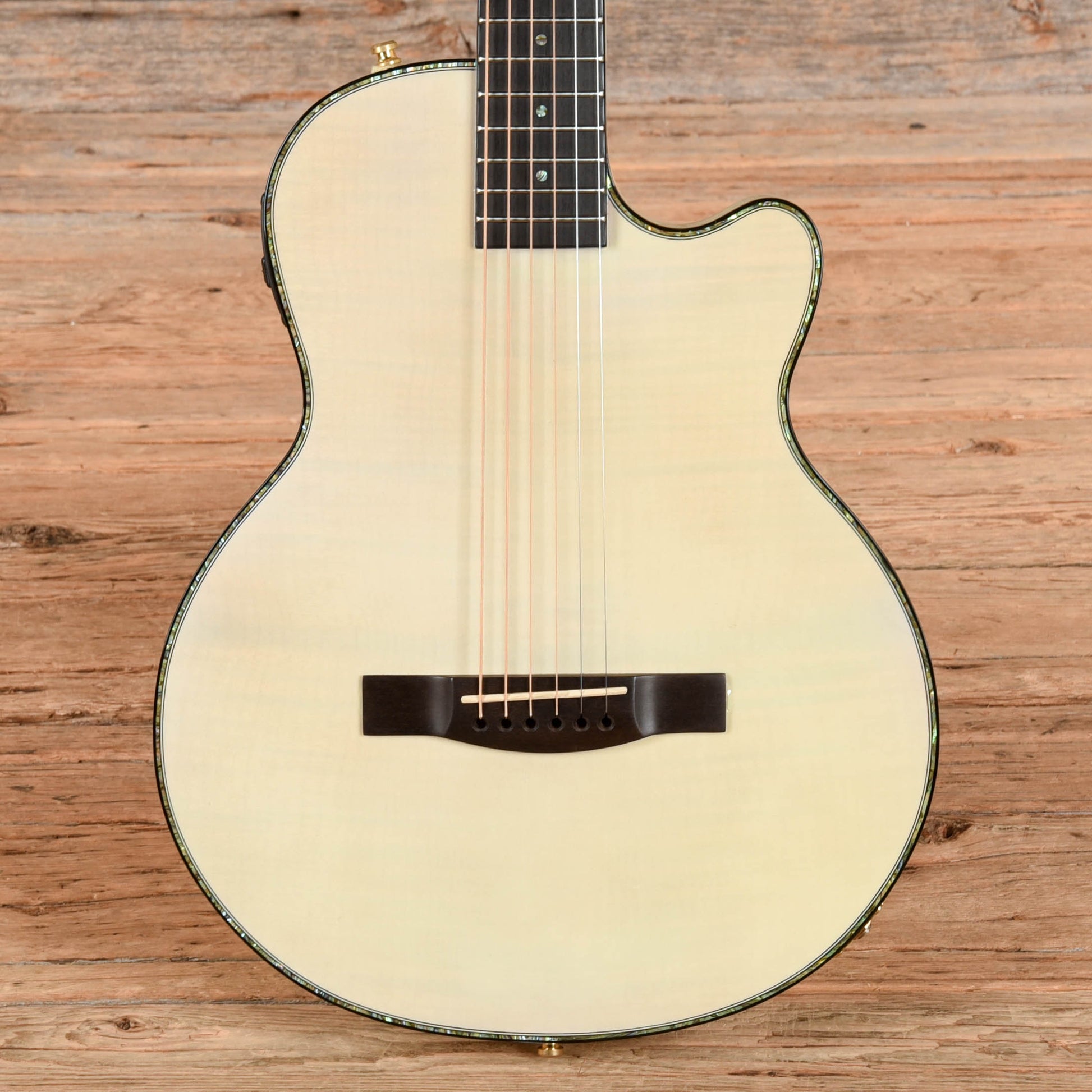 Guild Custom Shop S7CE Peregrine Natural Acoustic Guitars