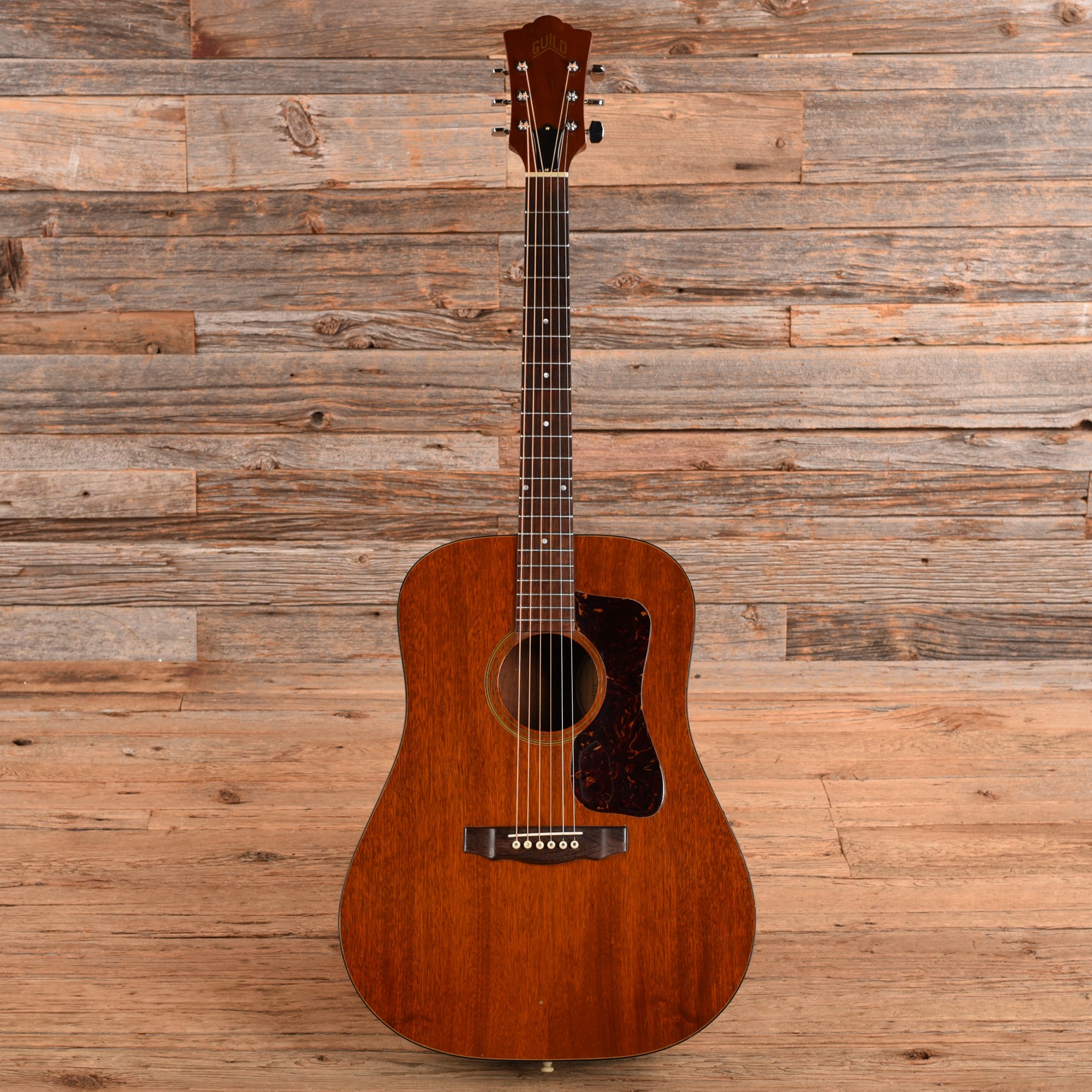 Guild D-25 Brown 1972 Acoustic Guitars