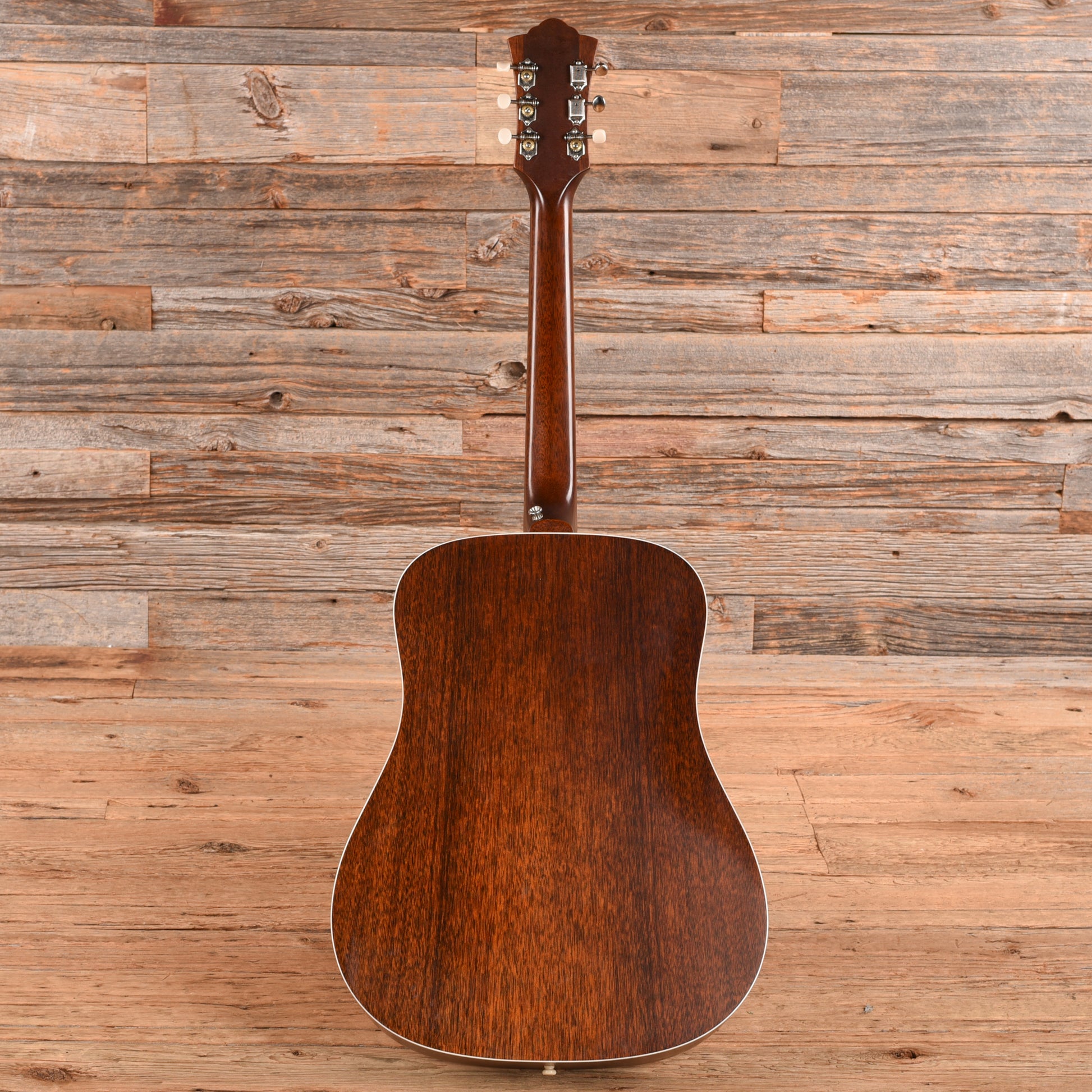 Guild USA D-40 Standard Natural Satin Acoustic Guitars