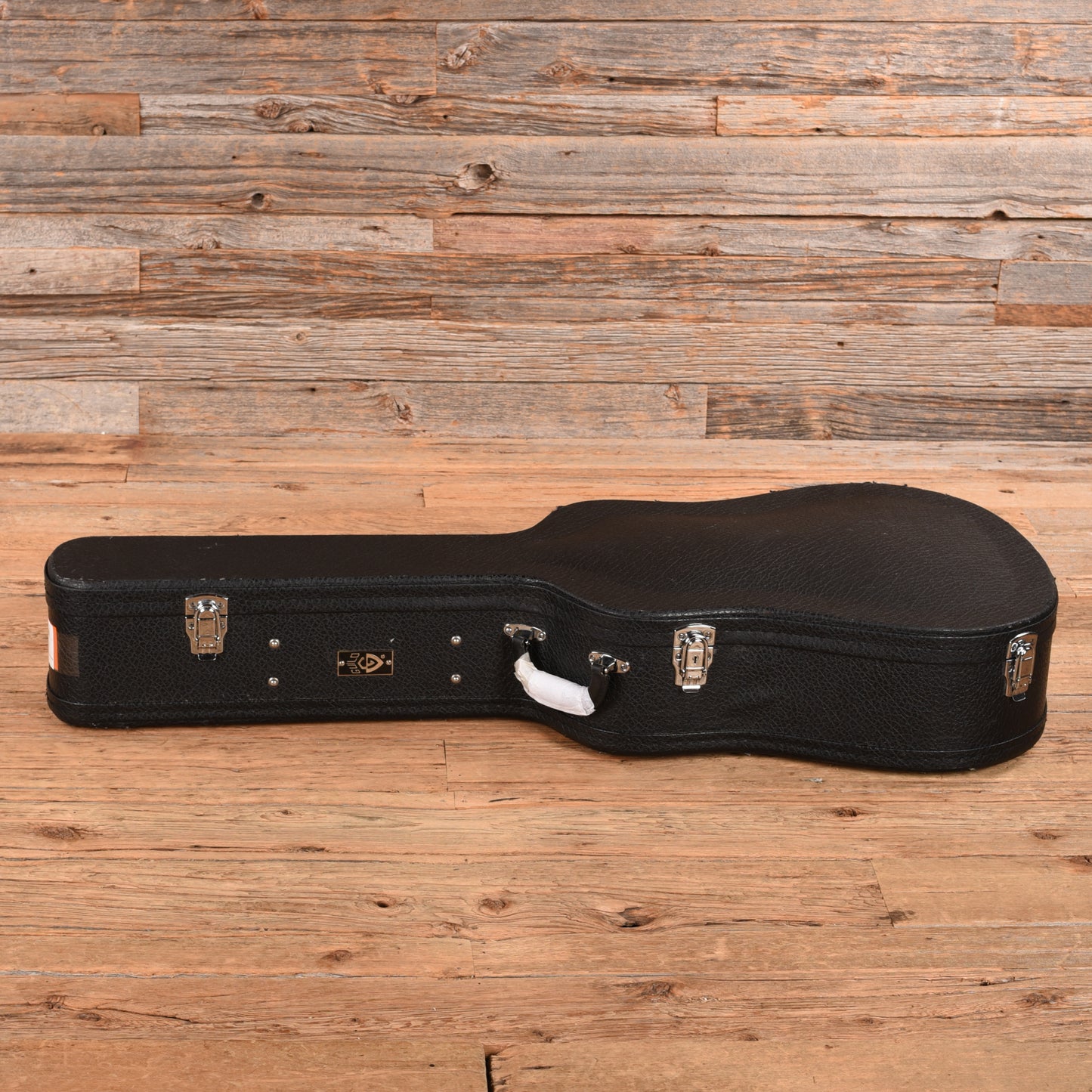 Guild USA D-40 Standard Natural Satin Acoustic Guitars