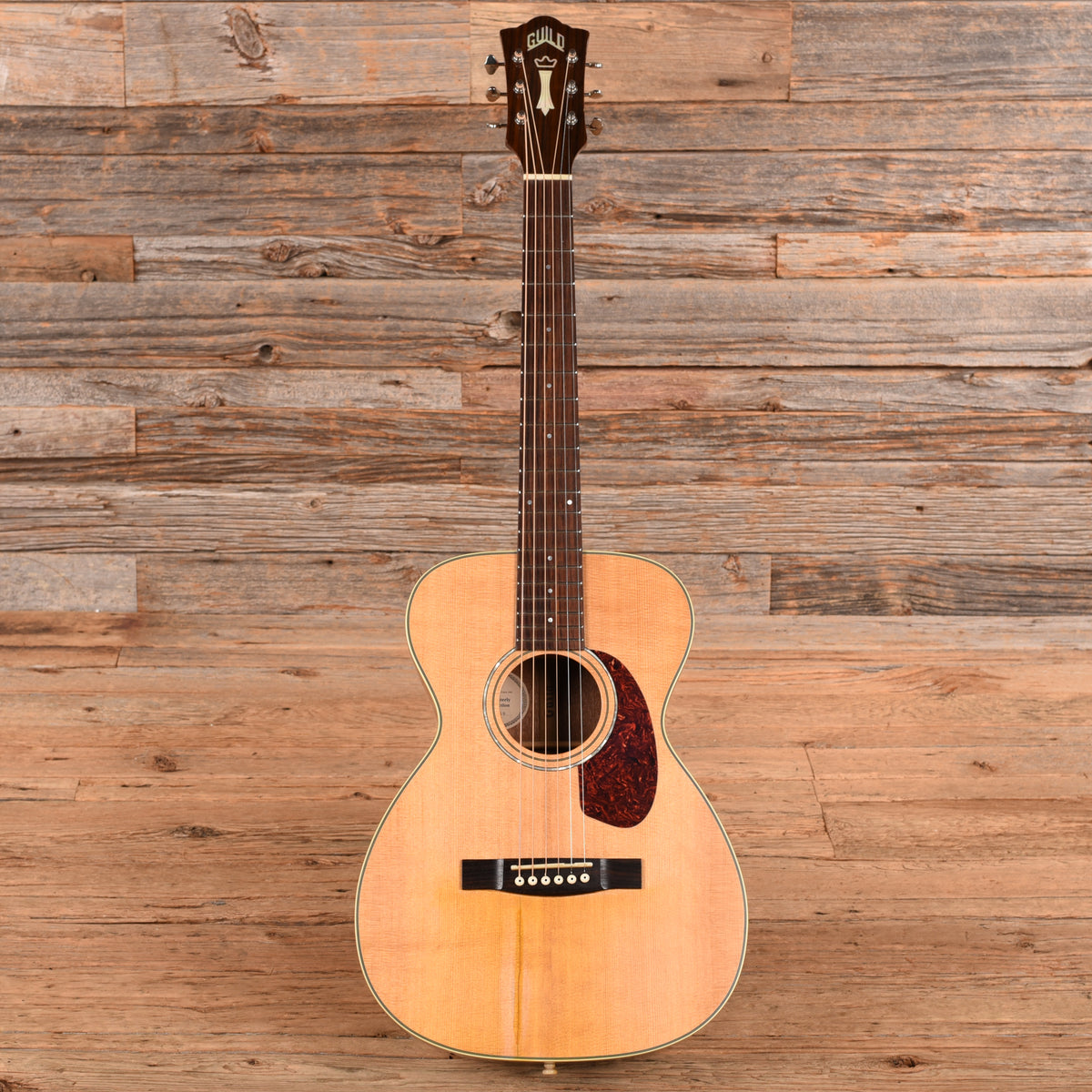 Guild Westerly Collection M-140 Natural Acoustic Guitars