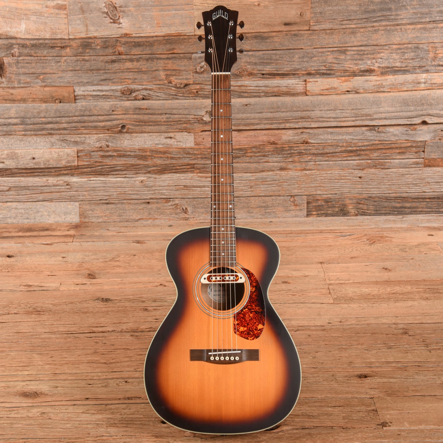 Guild Westerly M-240E Troubador Sunburst Acoustic Guitars
