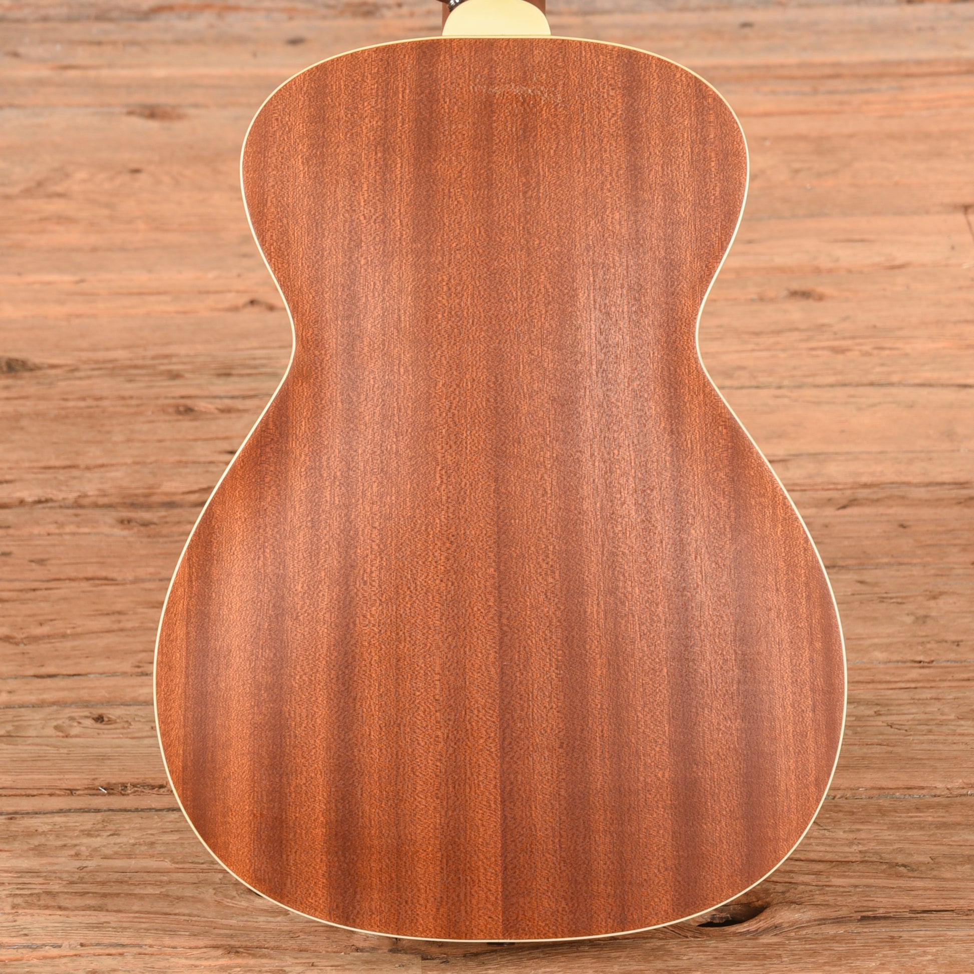 Guild Westerly M-240E Troubador Sunburst Acoustic Guitars
