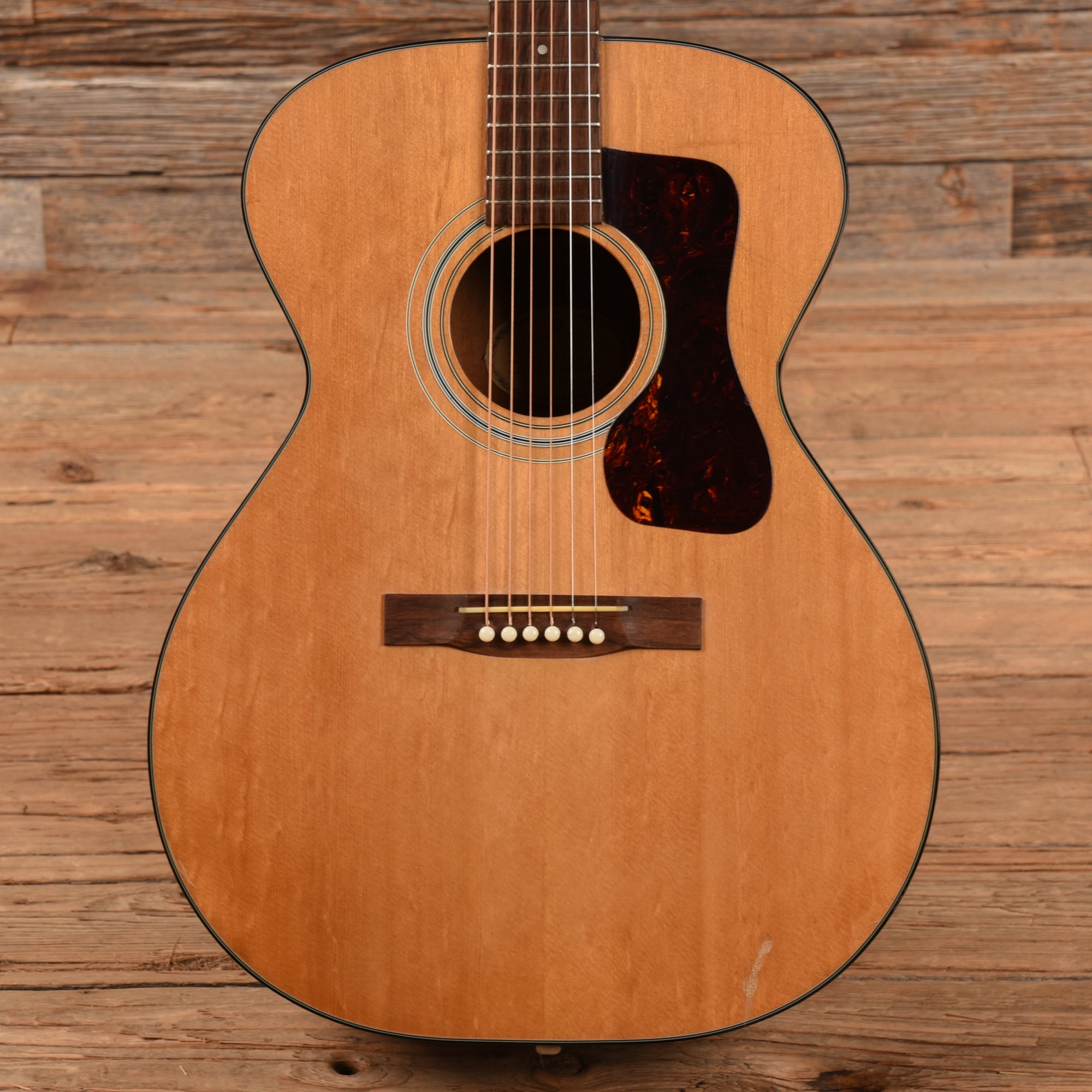 Guild F-30 NT Natural 1970 – Chicago Music Exchange