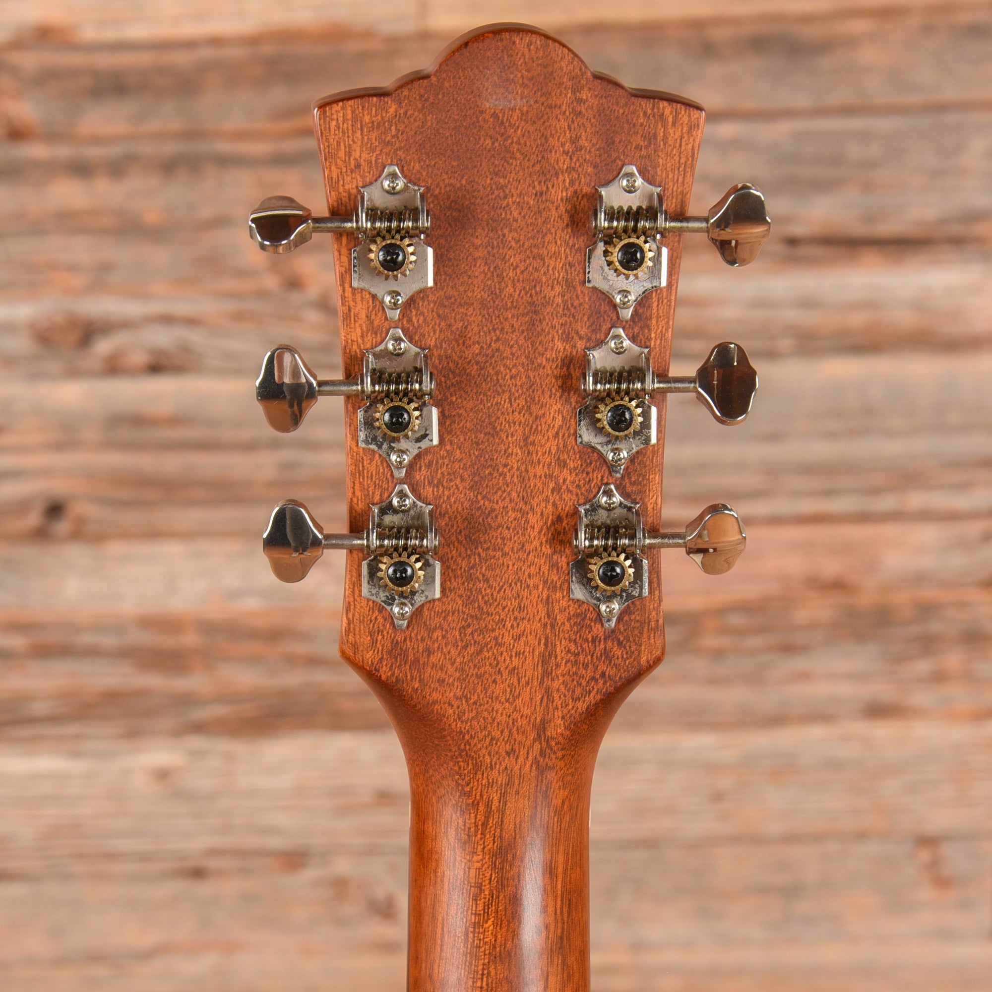 Guild M120-NAT Natural Acoustic Guitars / OM and Auditorium