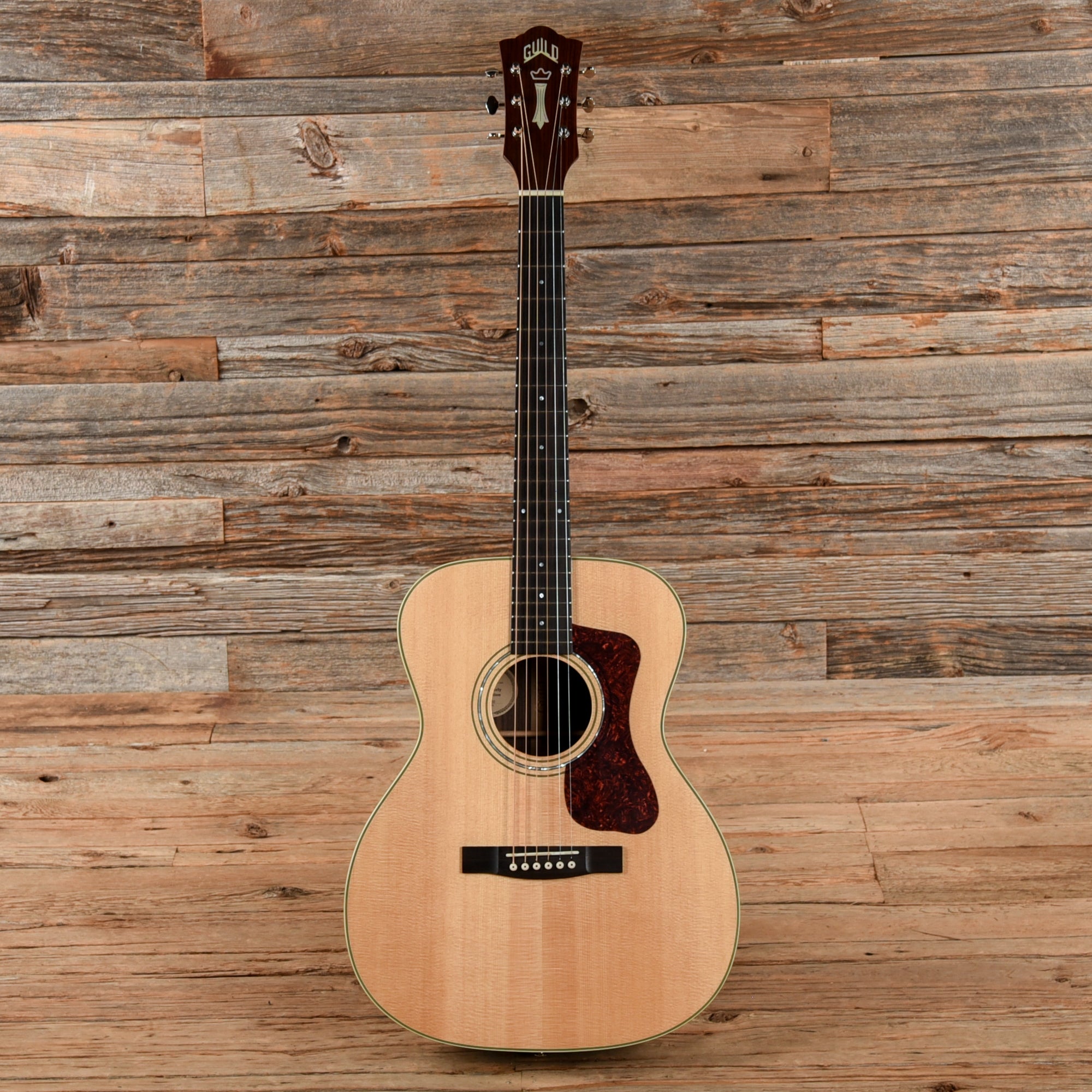 Guild OM-150 Natural Acoustic Guitars / OM and Auditorium