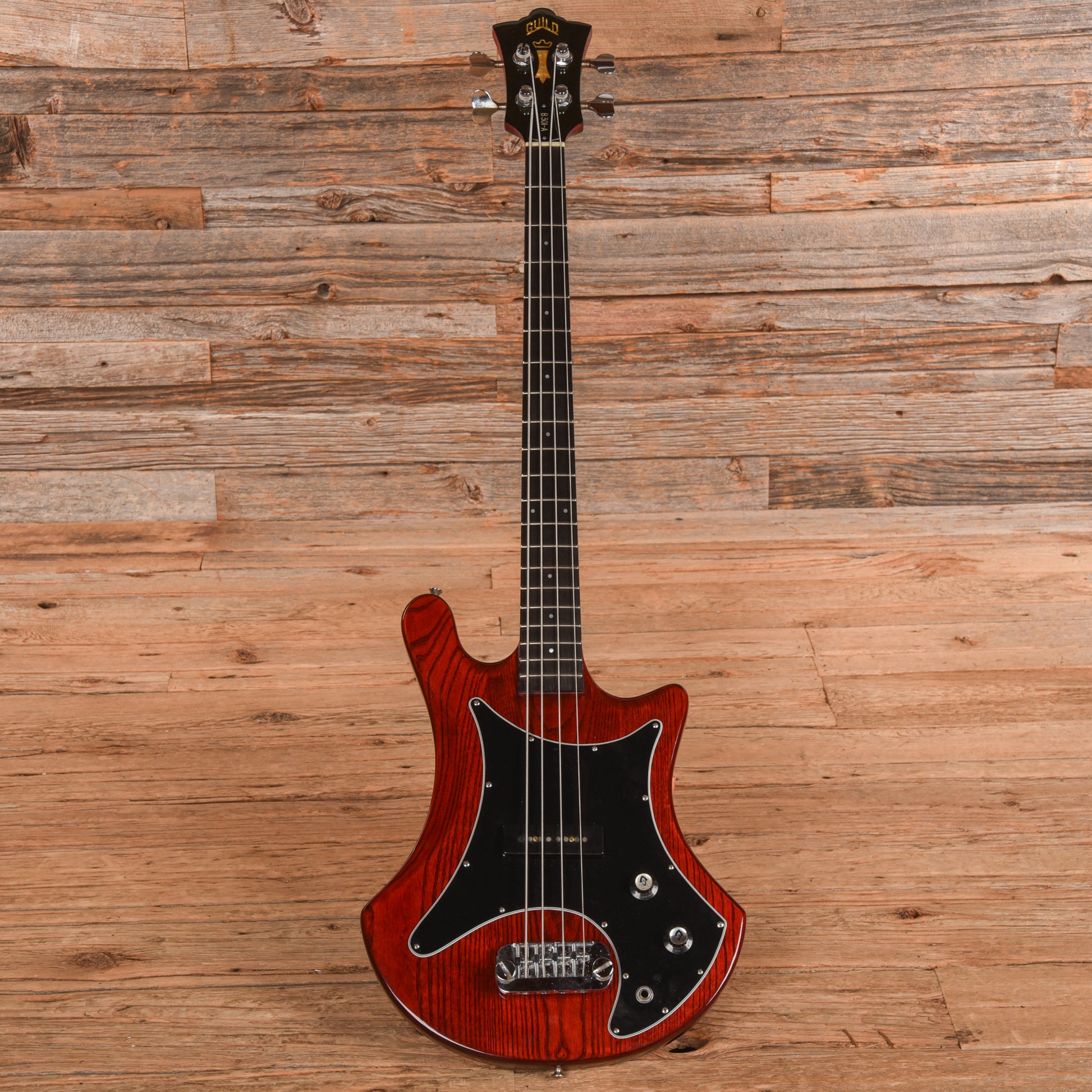 Guild B-301A Cherry Refin 1977 Bass Guitars / 4-String