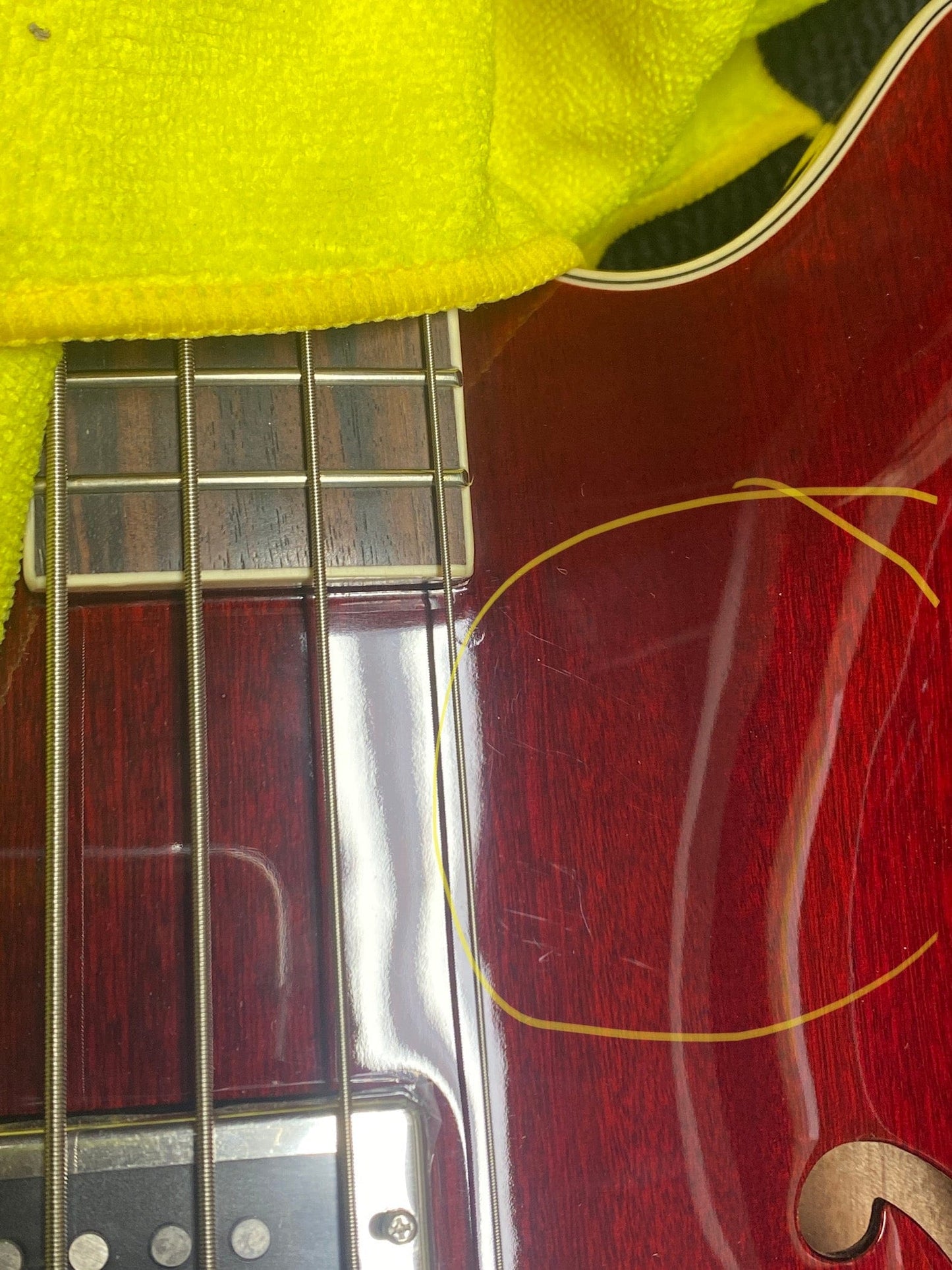 Guild Starfire I Bass DC Cherry Red Bass Guitars / 4-String