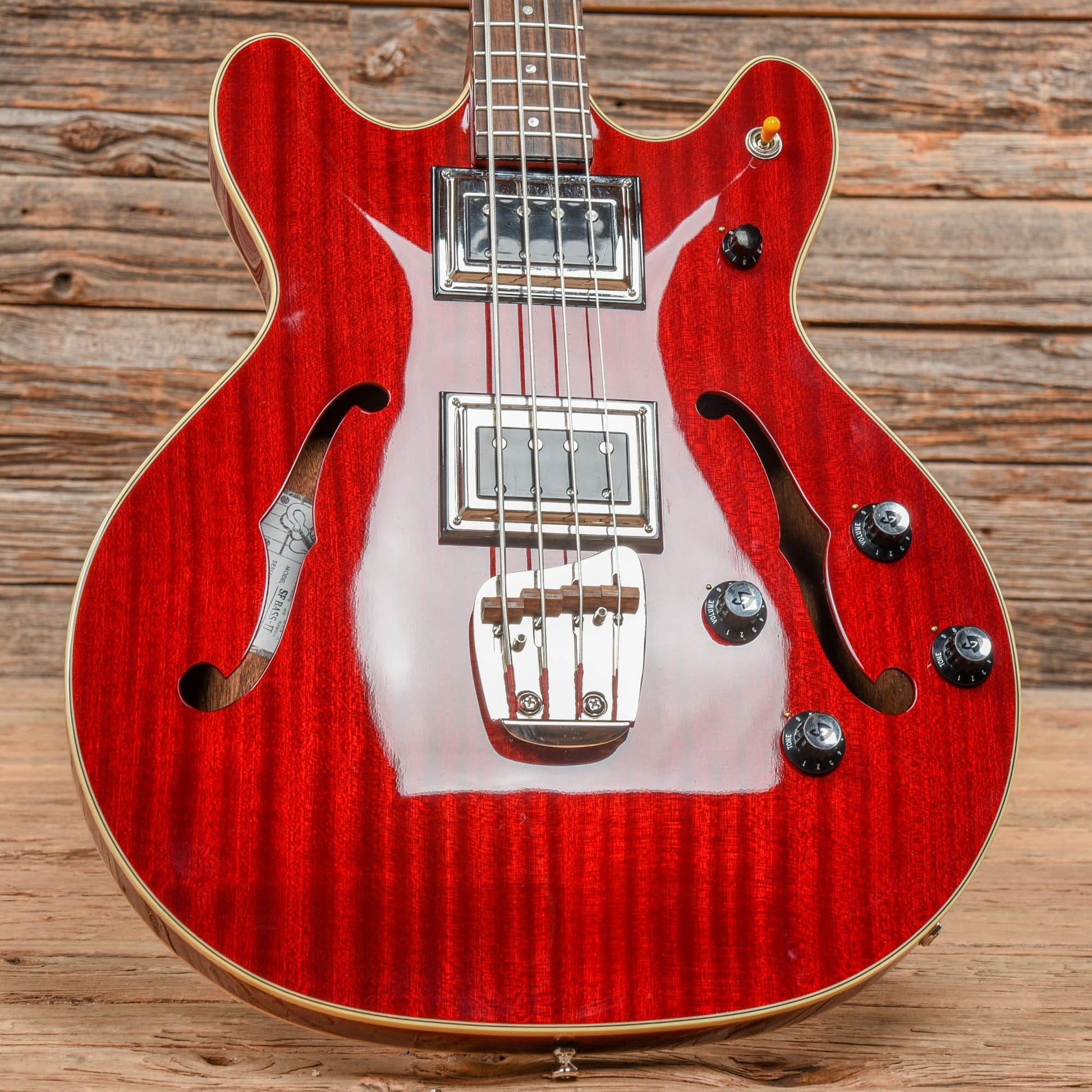 Guild Starfire II Bass Cherry 2017 Bass Guitars / 4-String