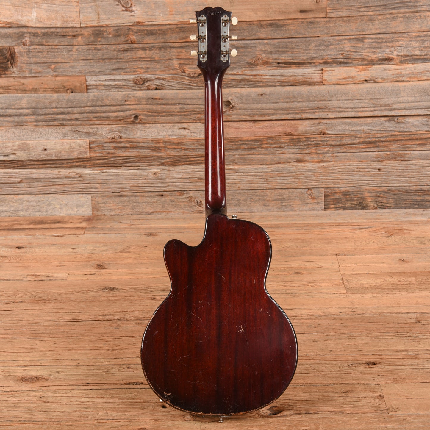 Guild M-65 3/4 Sunburst 1965 Electric Guitars / Hollow Body