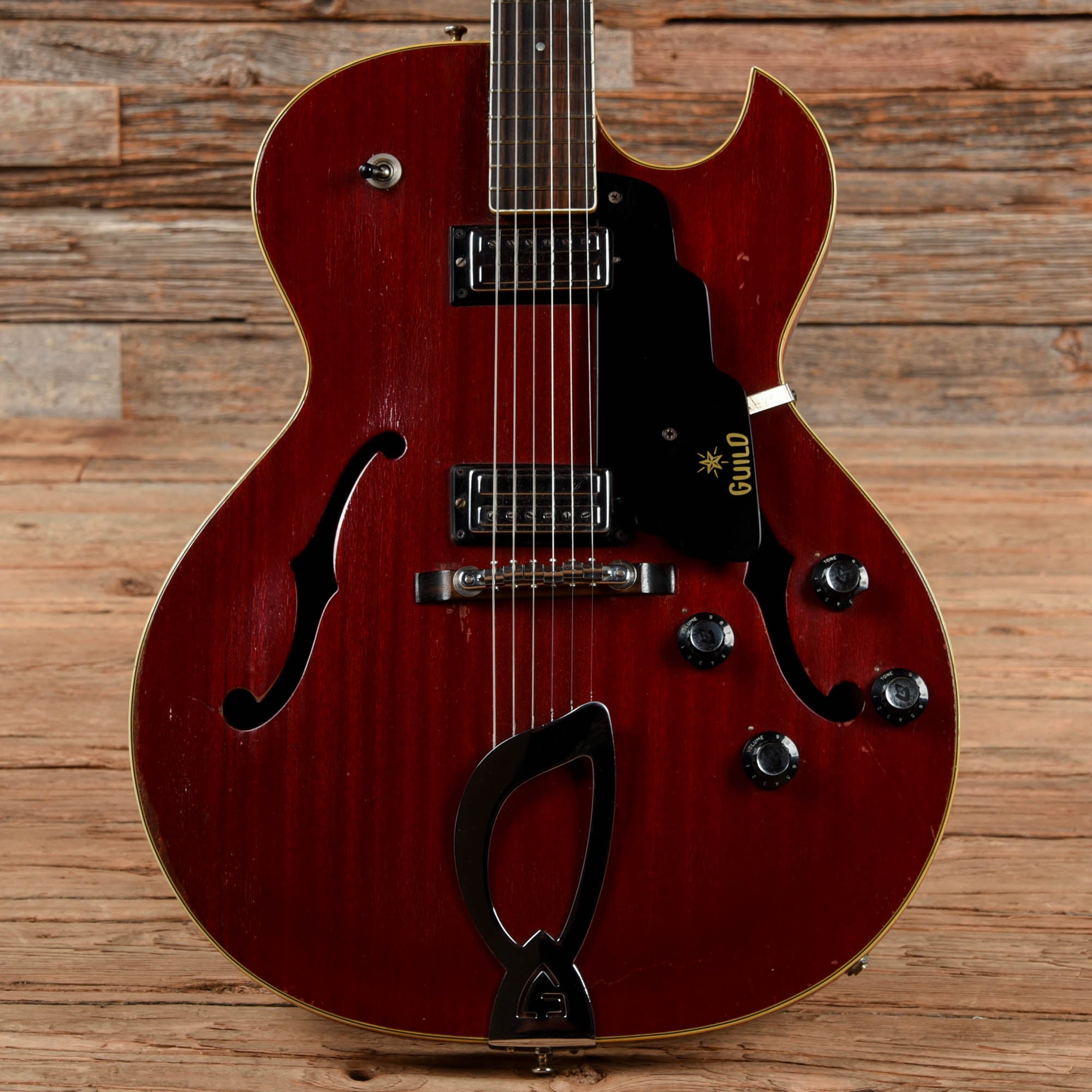 Guild Starfire II Cherry 1964 Electric Guitars / Hollow Body