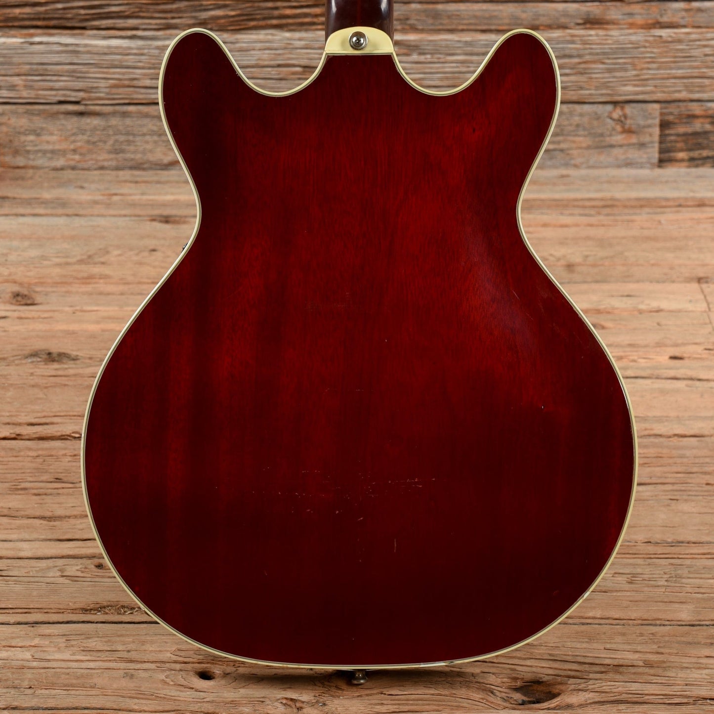 Guild Starfire IV Cherry 1975 Electric Guitars / Semi-Hollow