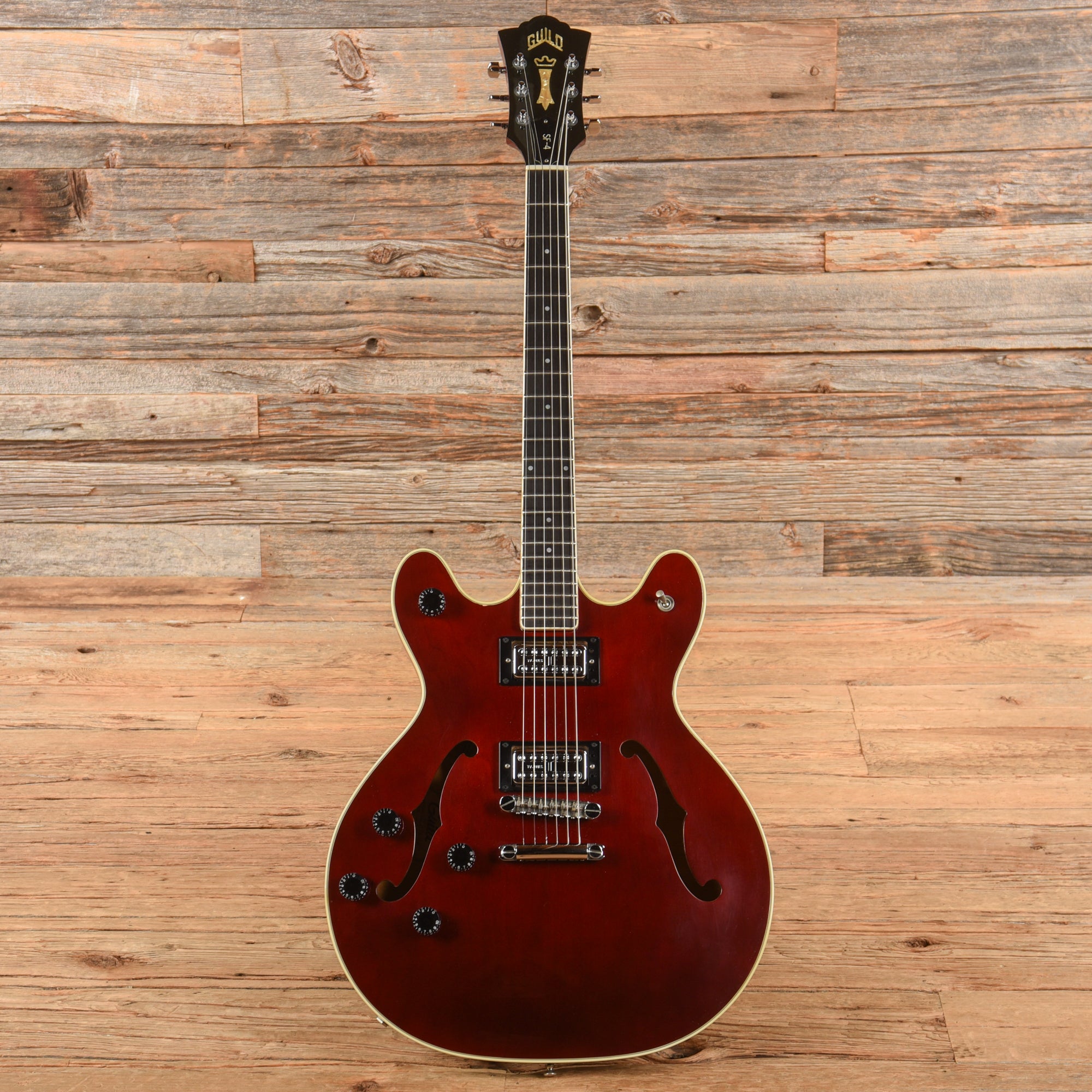 Guild Starfire IV Cherry 1984 LEFTY Electric Guitars / Semi-Hollow