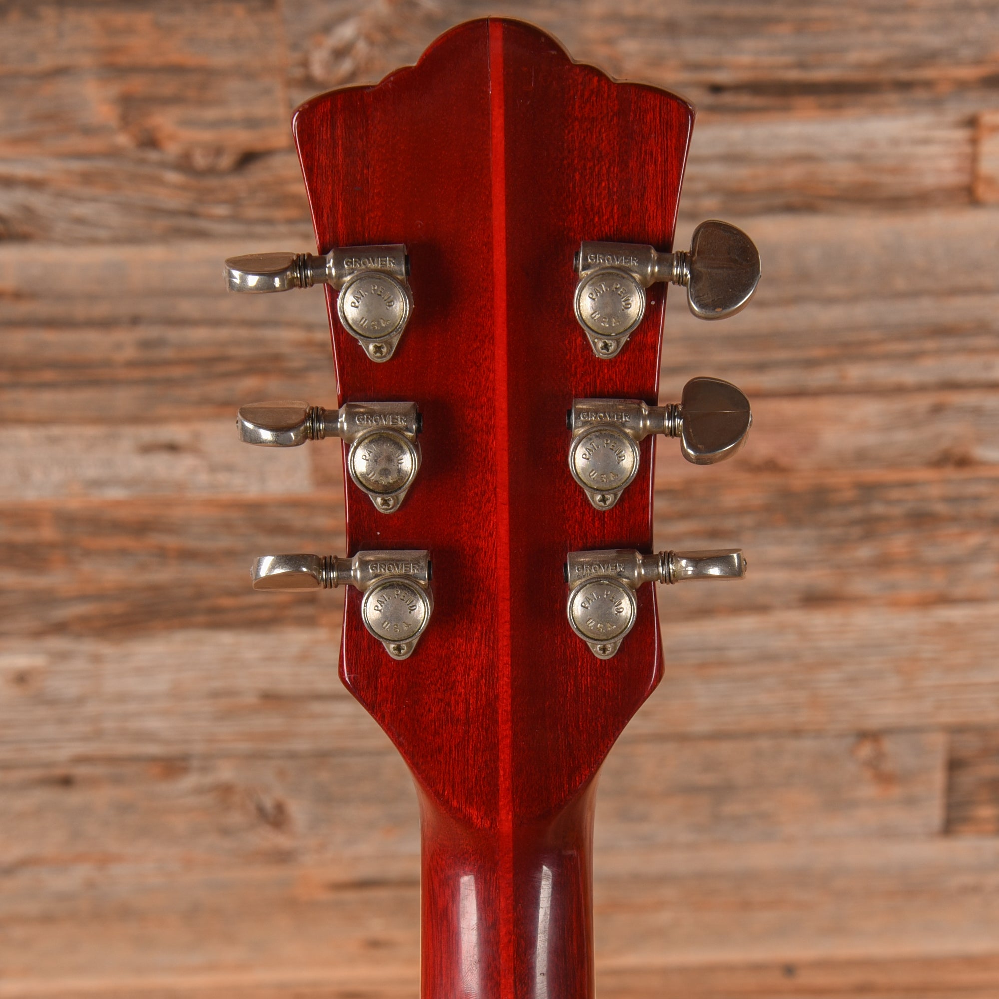 Guild Starfire V Cherry 1968 Electric Guitars / Semi-Hollow