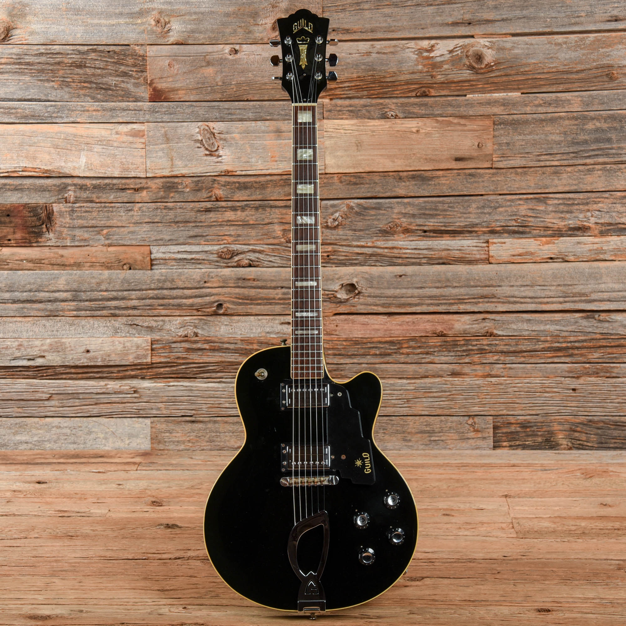 Guild M75 Bluesbird Black 1972 Electric Guitars / Solid Body