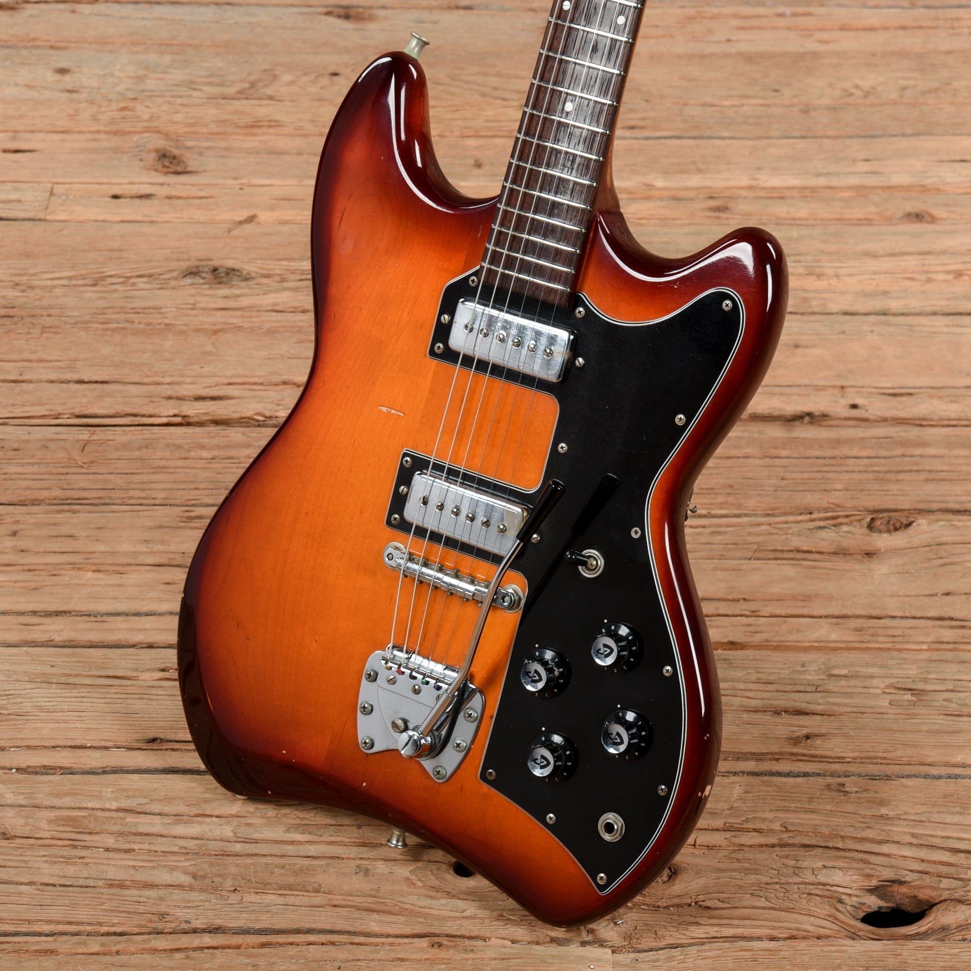 Guild Polara S-100 Sunburst 1964 Electric Guitars / Solid Body